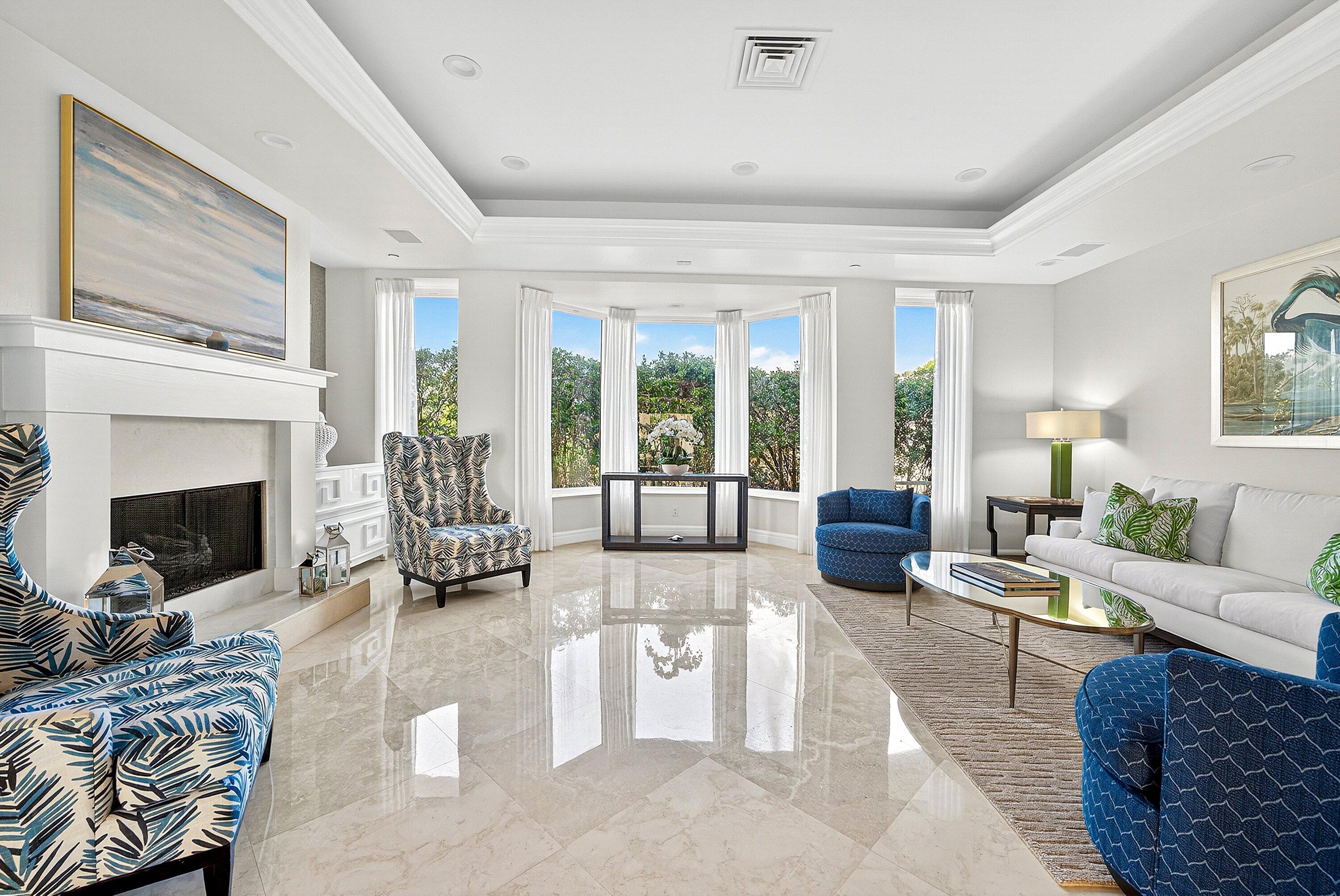 CLIVEDEN JUPITER ISLAND - Residential