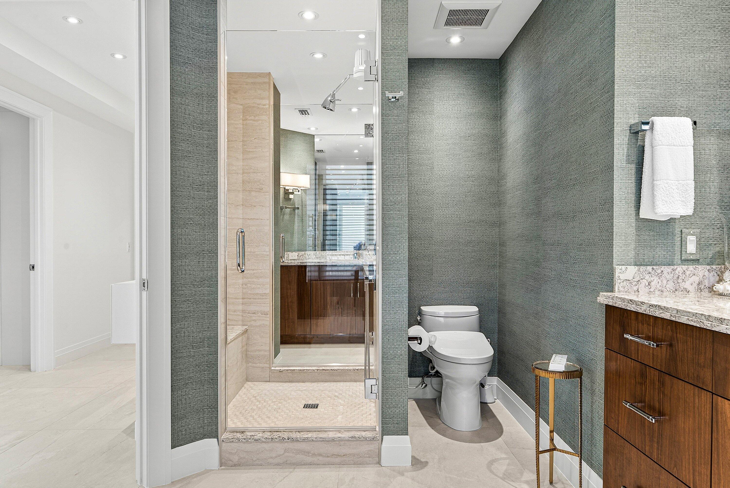 CLIVEDEN JUPITER ISLAND - Residential