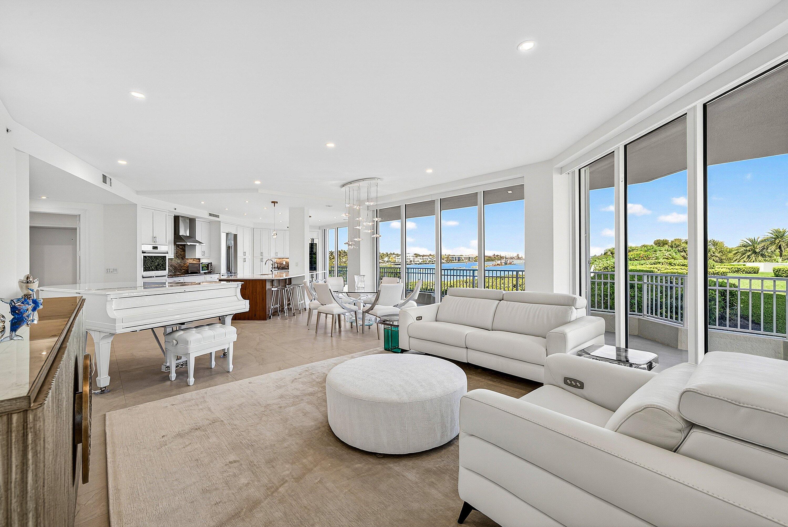 CLIVEDEN JUPITER ISLAND - Residential