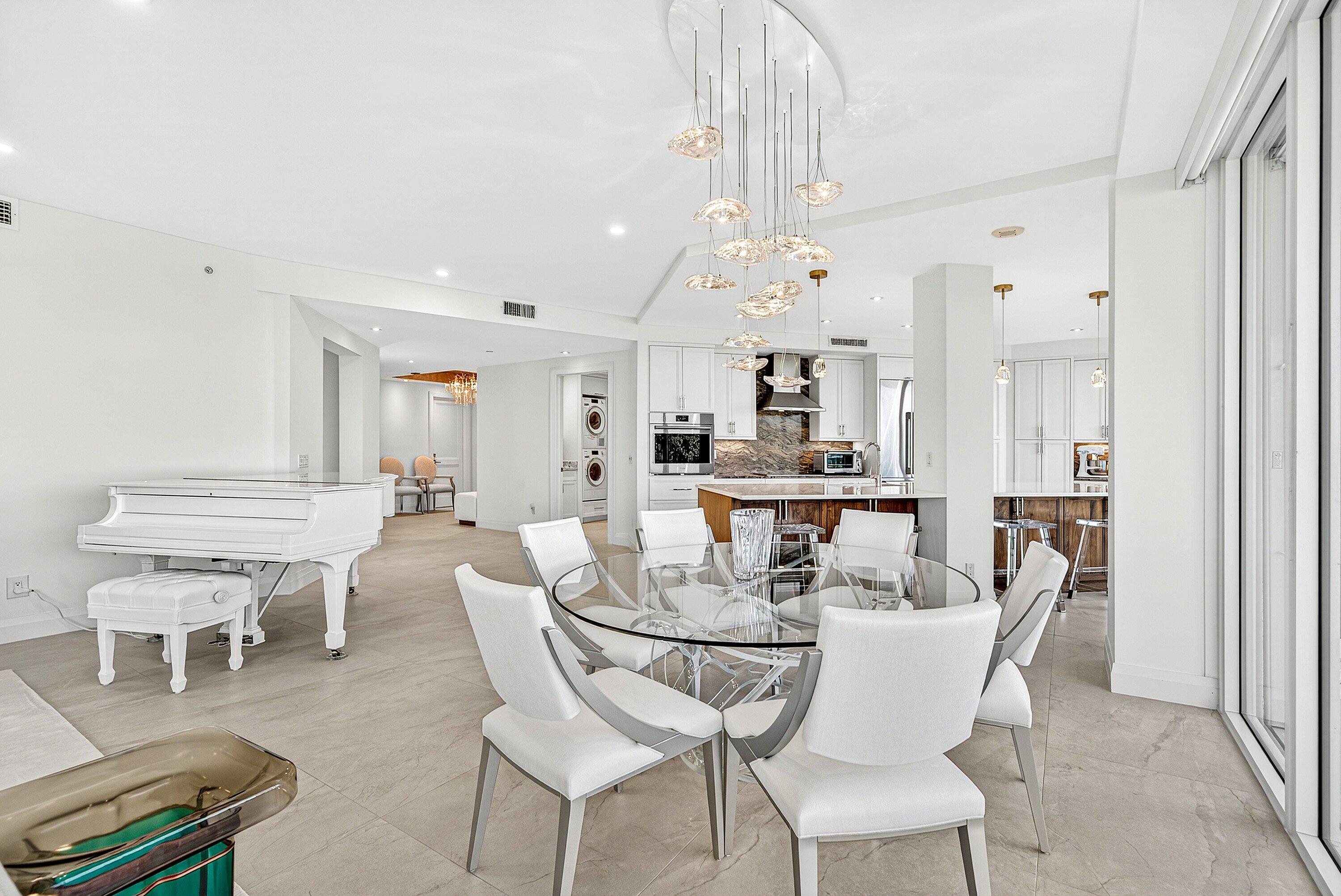 CLIVEDEN JUPITER ISLAND - Residential