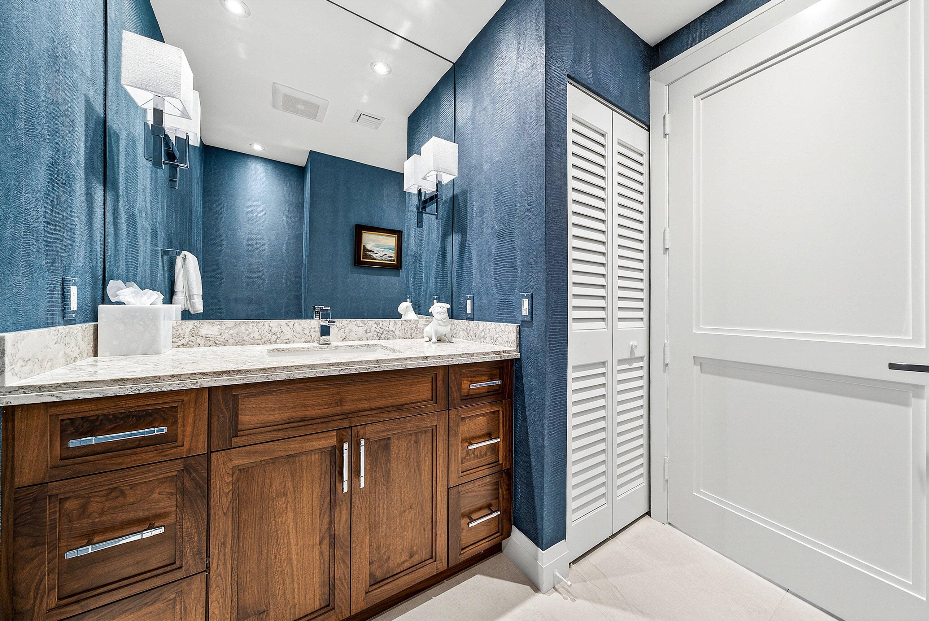 CLIVEDEN JUPITER ISLAND - Residential