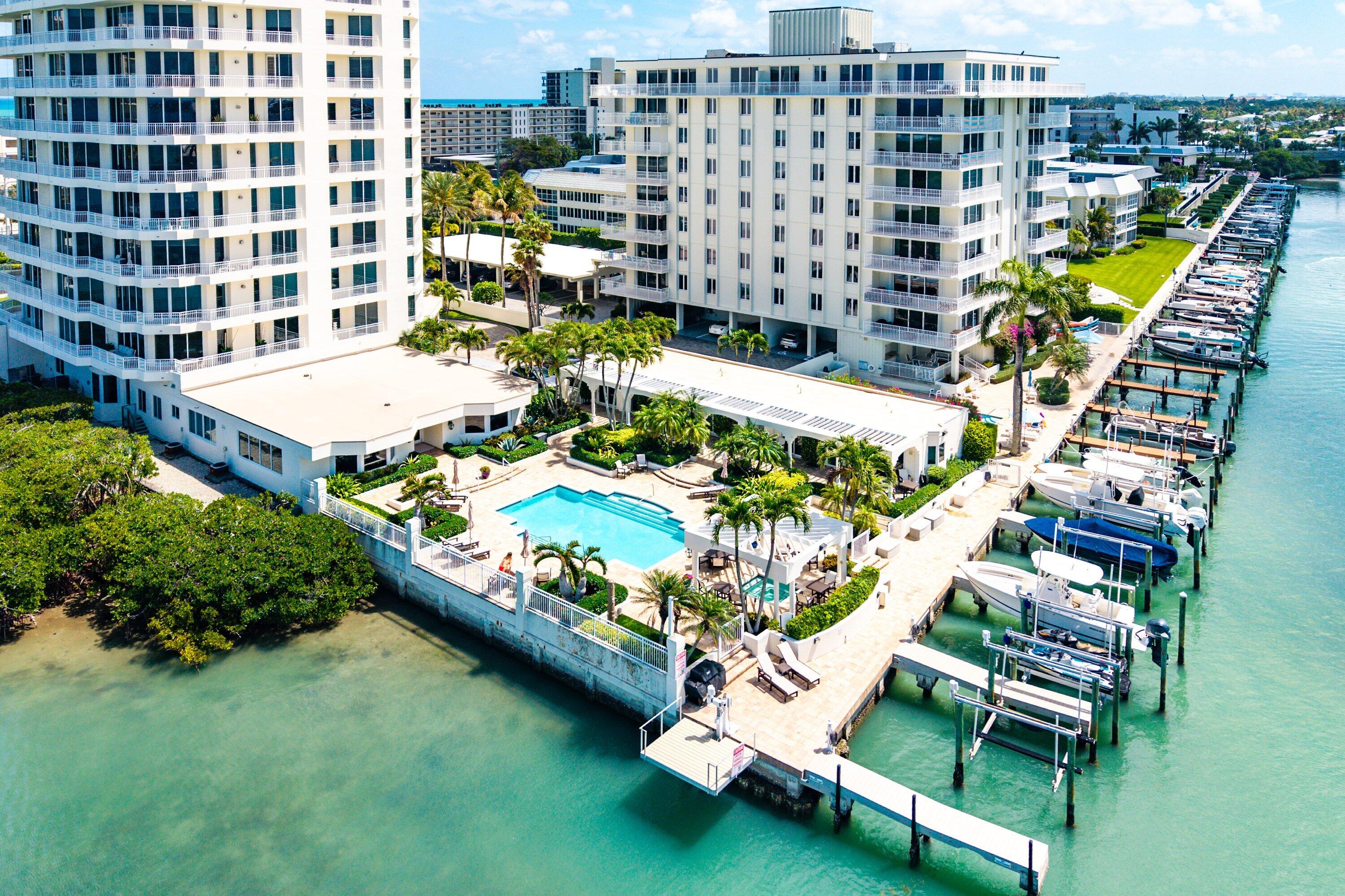 CLIVEDEN JUPITER ISLAND - Residential