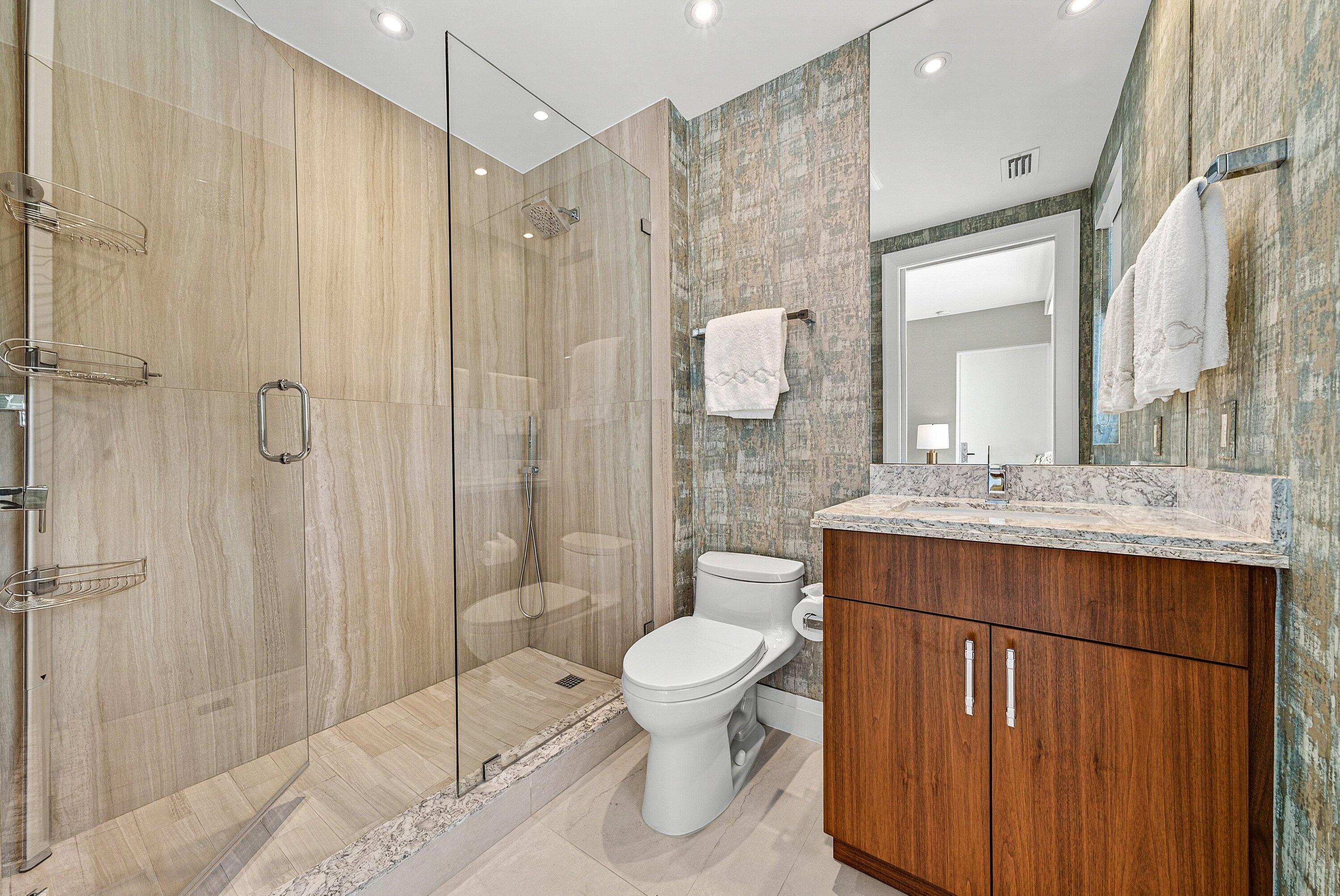 CLIVEDEN JUPITER ISLAND - Residential