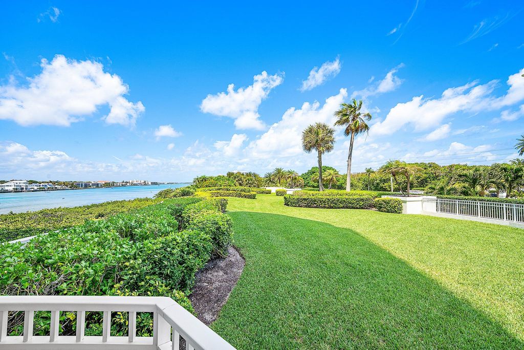 Photo of 425 S Beach Road #2o, Tequesta, FL 33469 (MLS # B26010184)