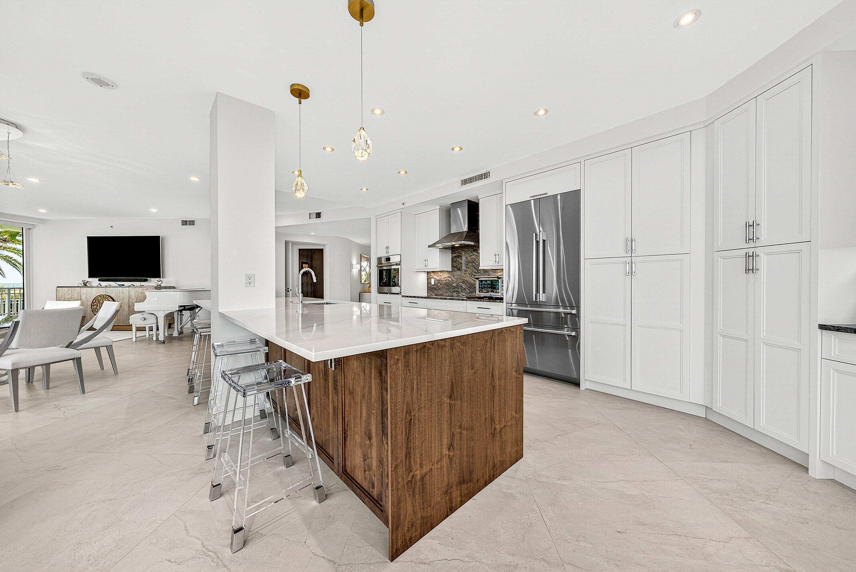 CLIVEDEN JUPITER ISLAND - Residential