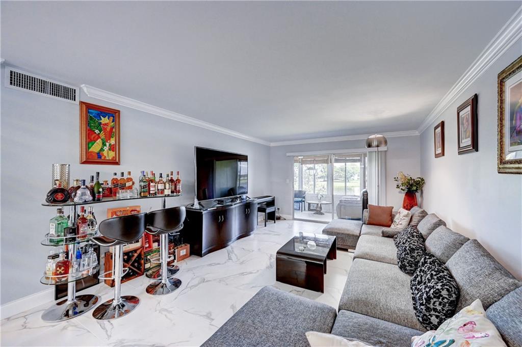 WYNMOOR VILLAGE - Residential