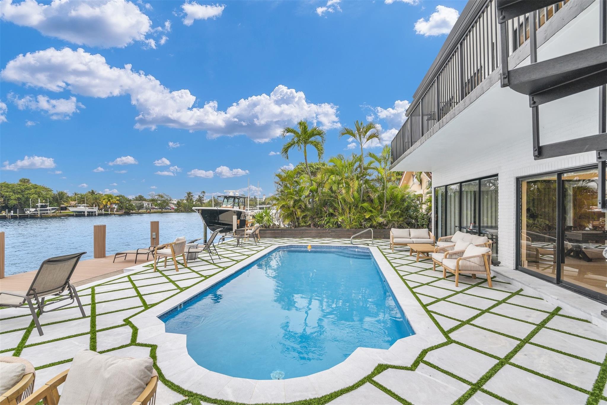 POMPANO BEACH PARK - Residential Lease