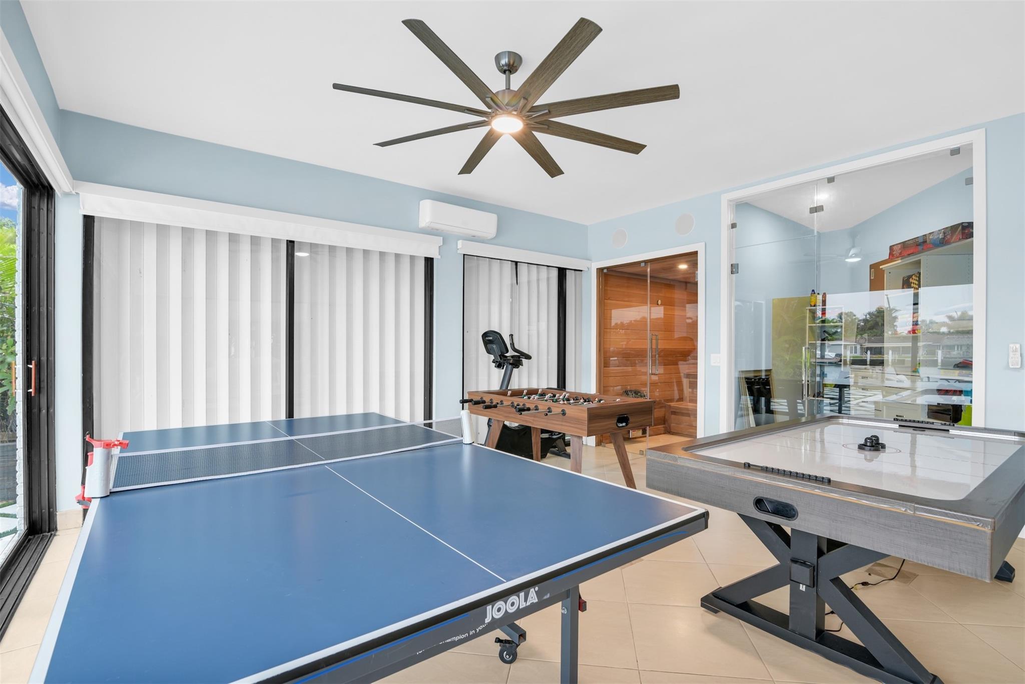 POMPANO BEACH PARK - Residential Lease