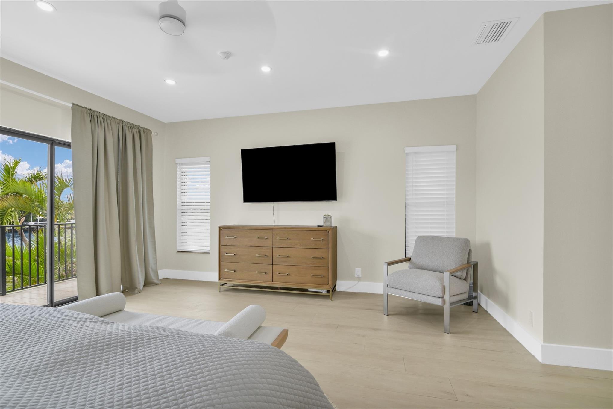 POMPANO BEACH PARK - Residential Lease