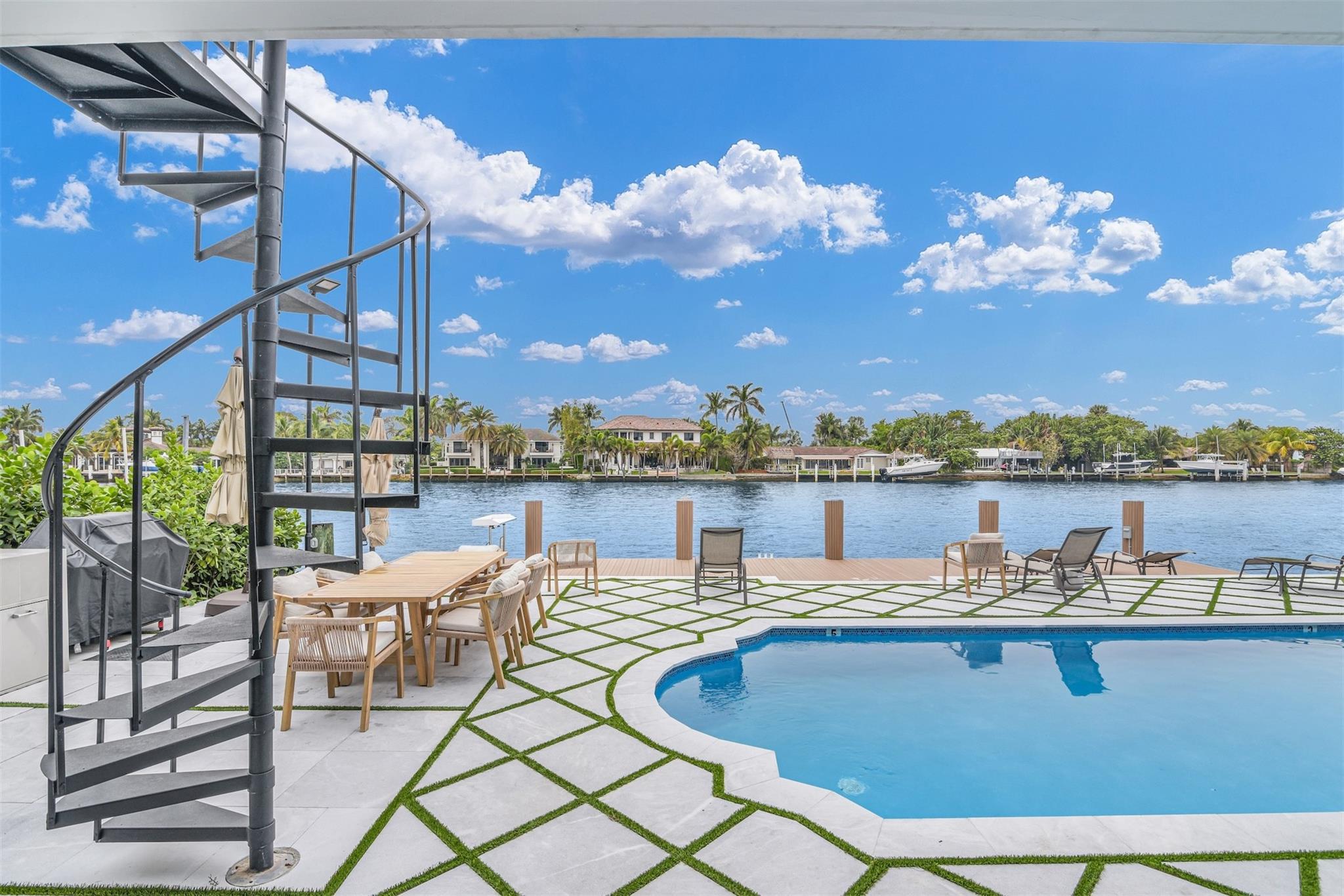 POMPANO BEACH PARK - Residential Lease