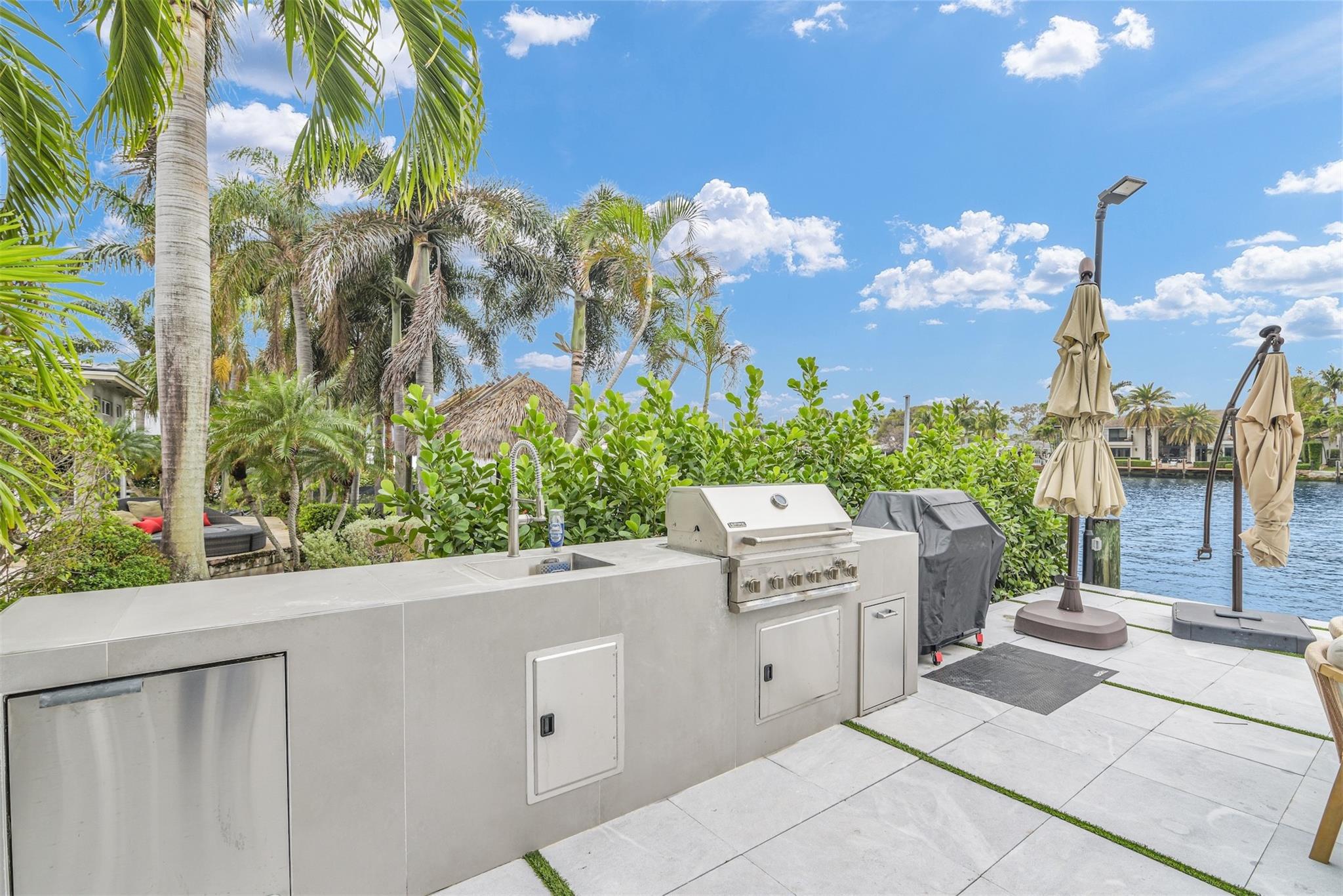 POMPANO BEACH PARK - Residential Lease