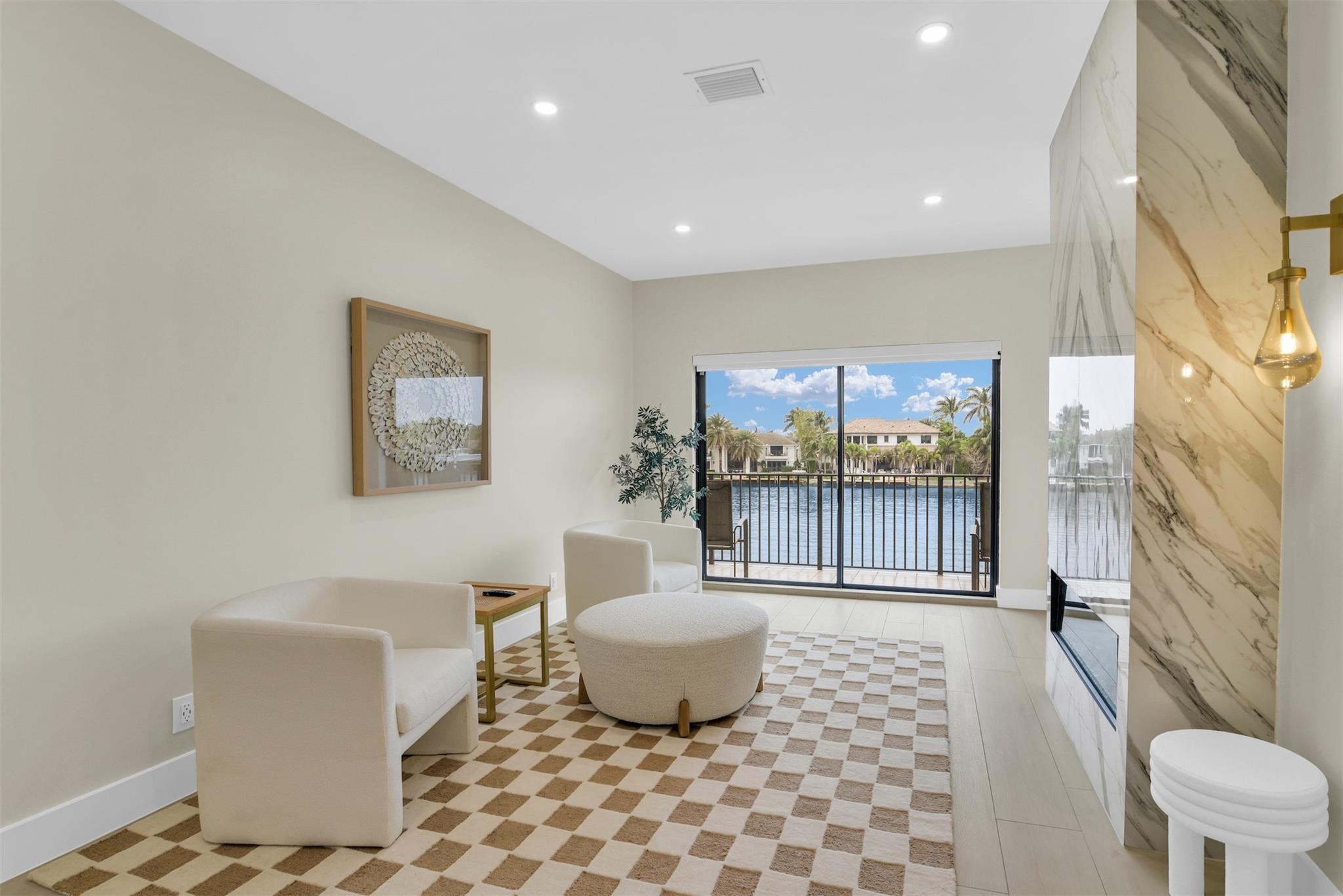 POMPANO BEACH PARK - Residential Lease