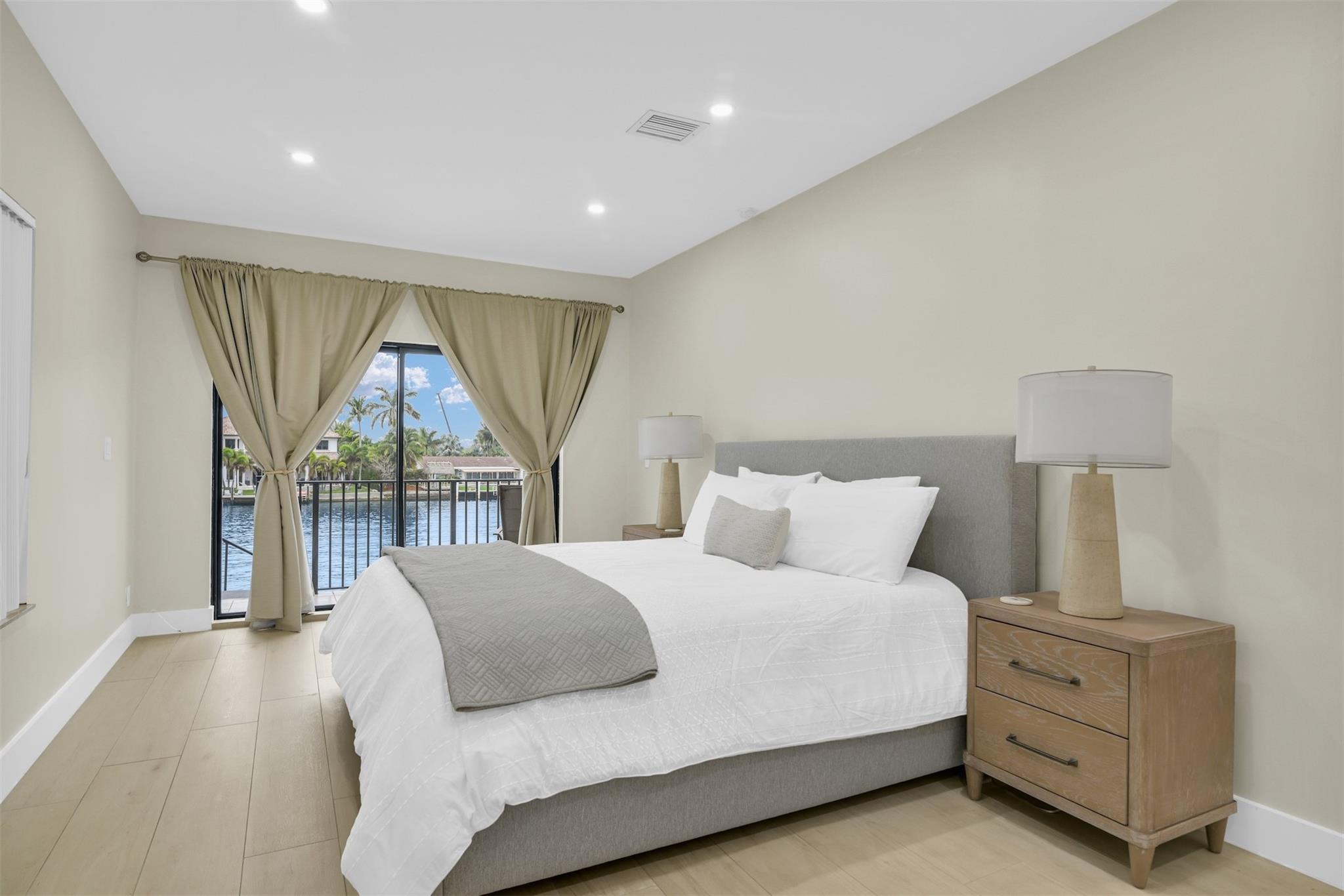 POMPANO BEACH PARK - Residential Lease