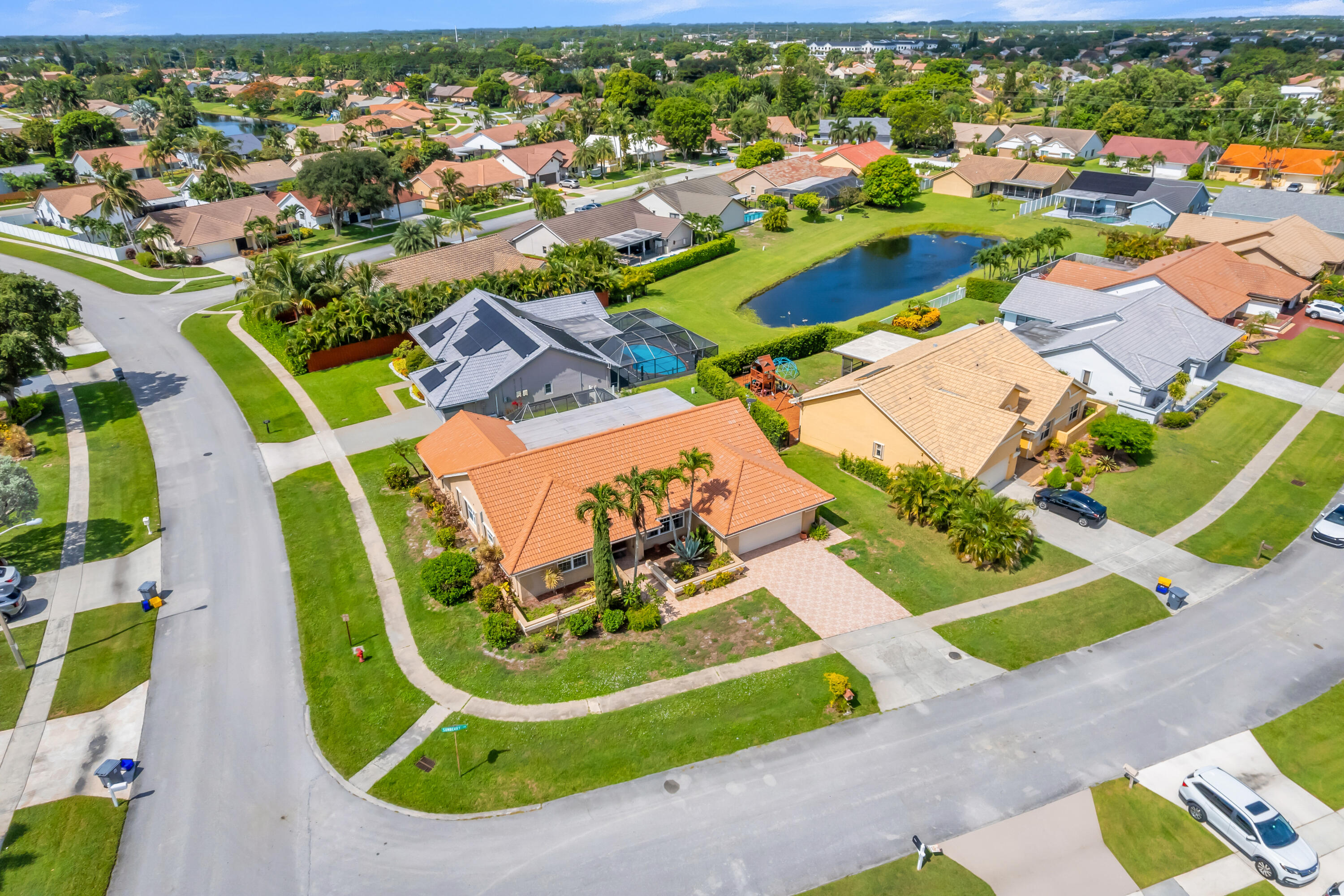 6083 SUNBERRY Circle