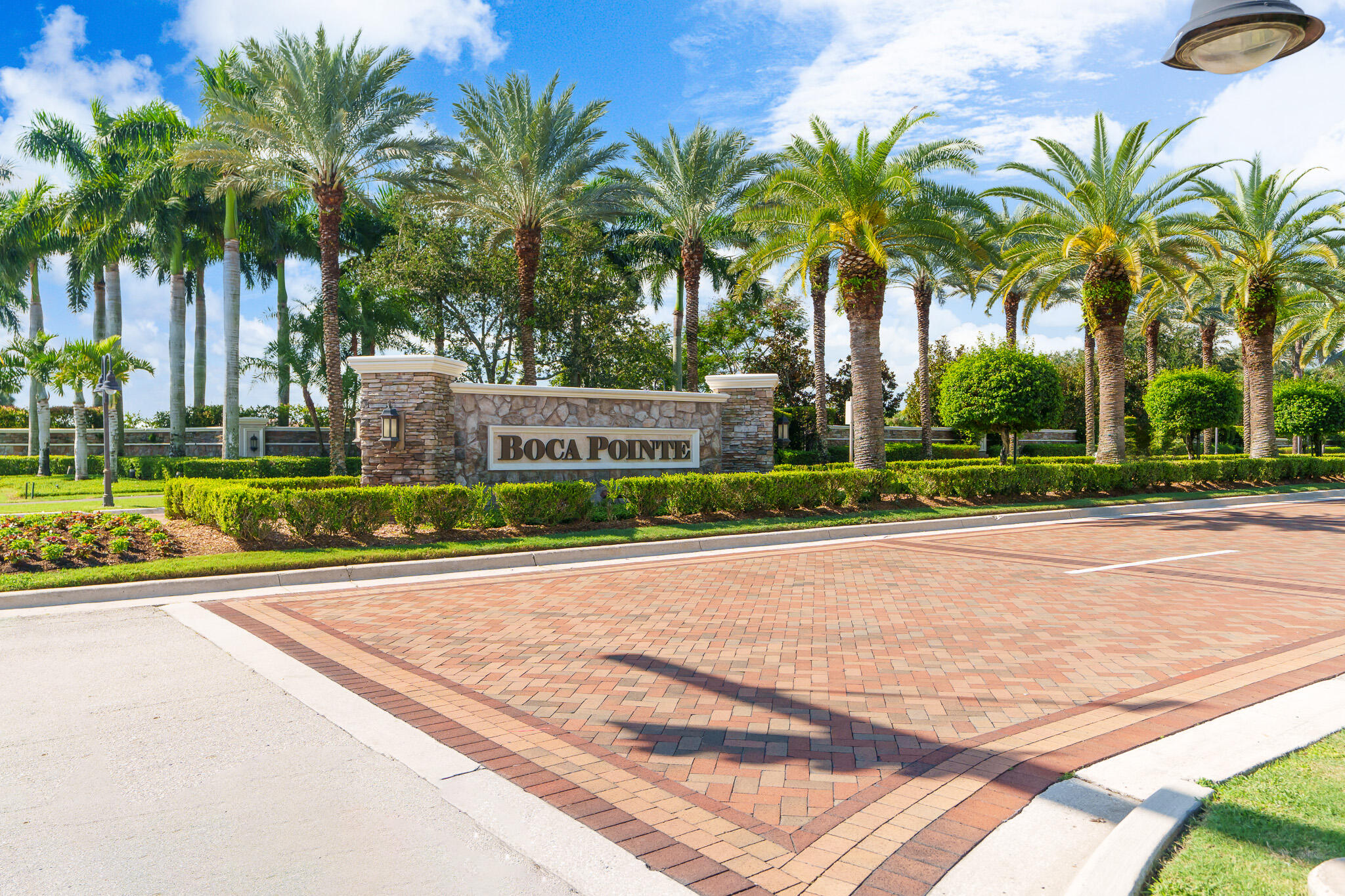 MERIDIANA AT BOCA POINTE II - Residential