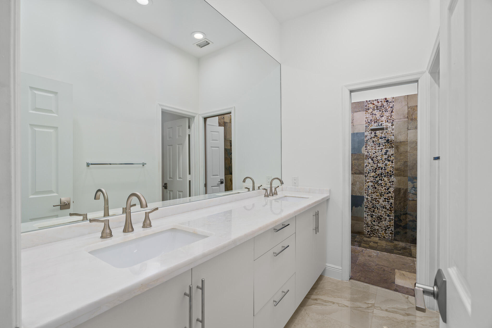 MERIDIANA AT BOCA POINTE II - Residential