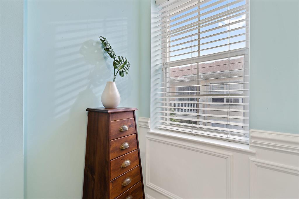 SOMERSET AT ABACOA CONDO - Residential