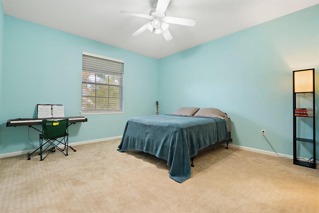 SOMERSET AT ABACOA CONDO - Residential