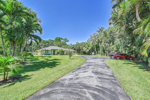 Featured picture for the property R10738362