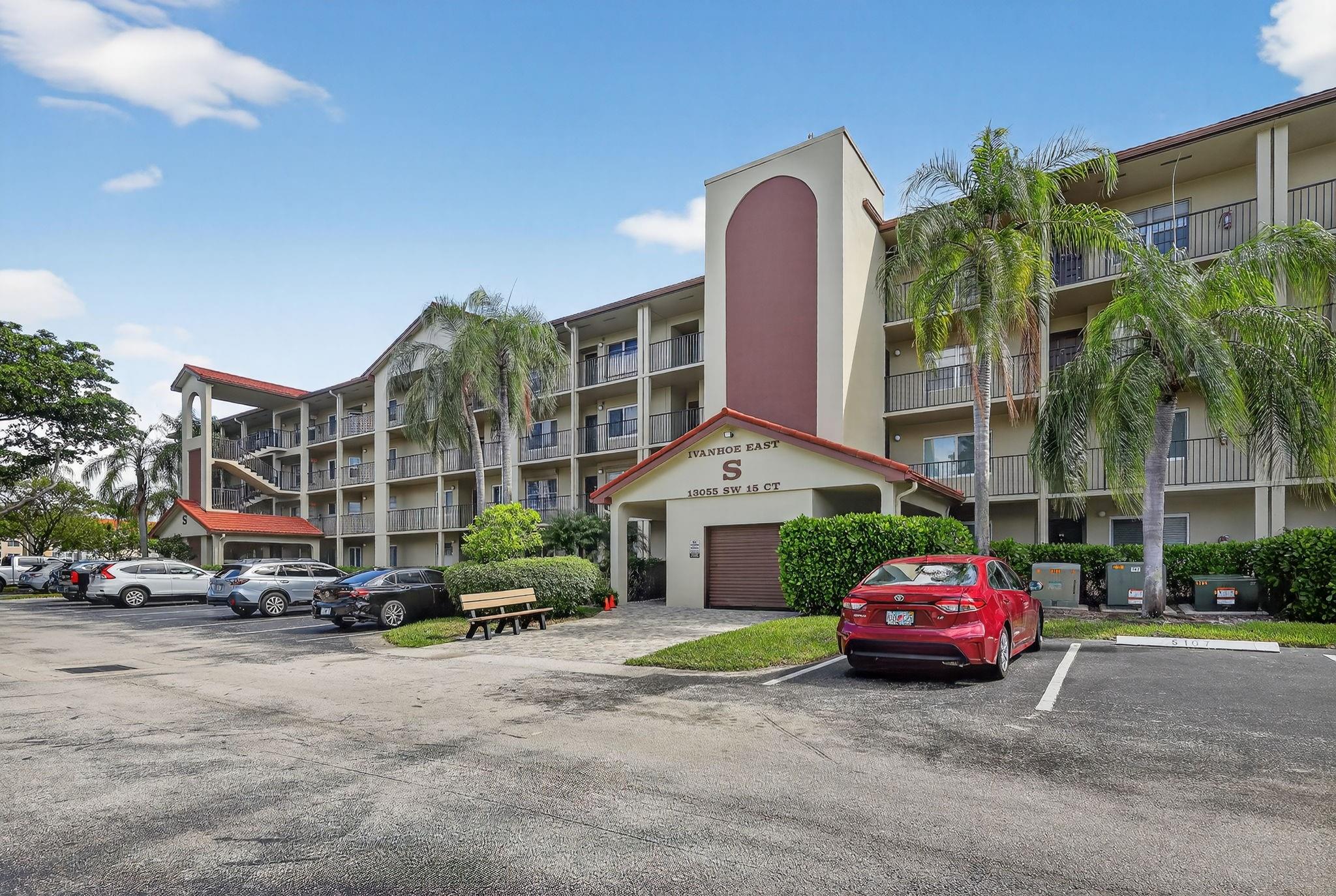 IVANHOE S - Residential