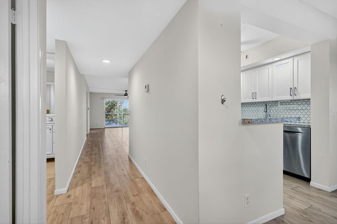 IVANHOE S - Residential