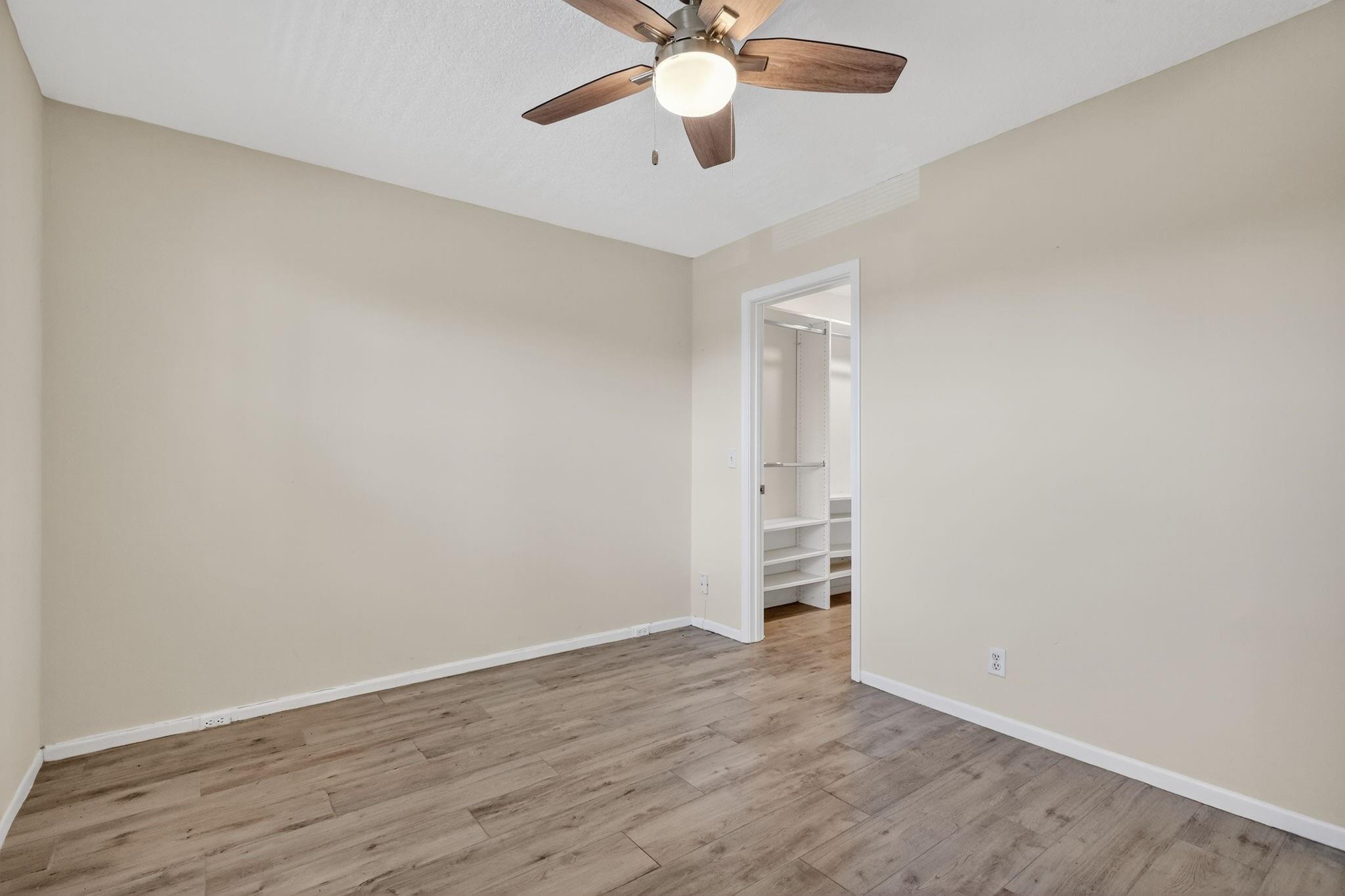IVANHOE S - Residential