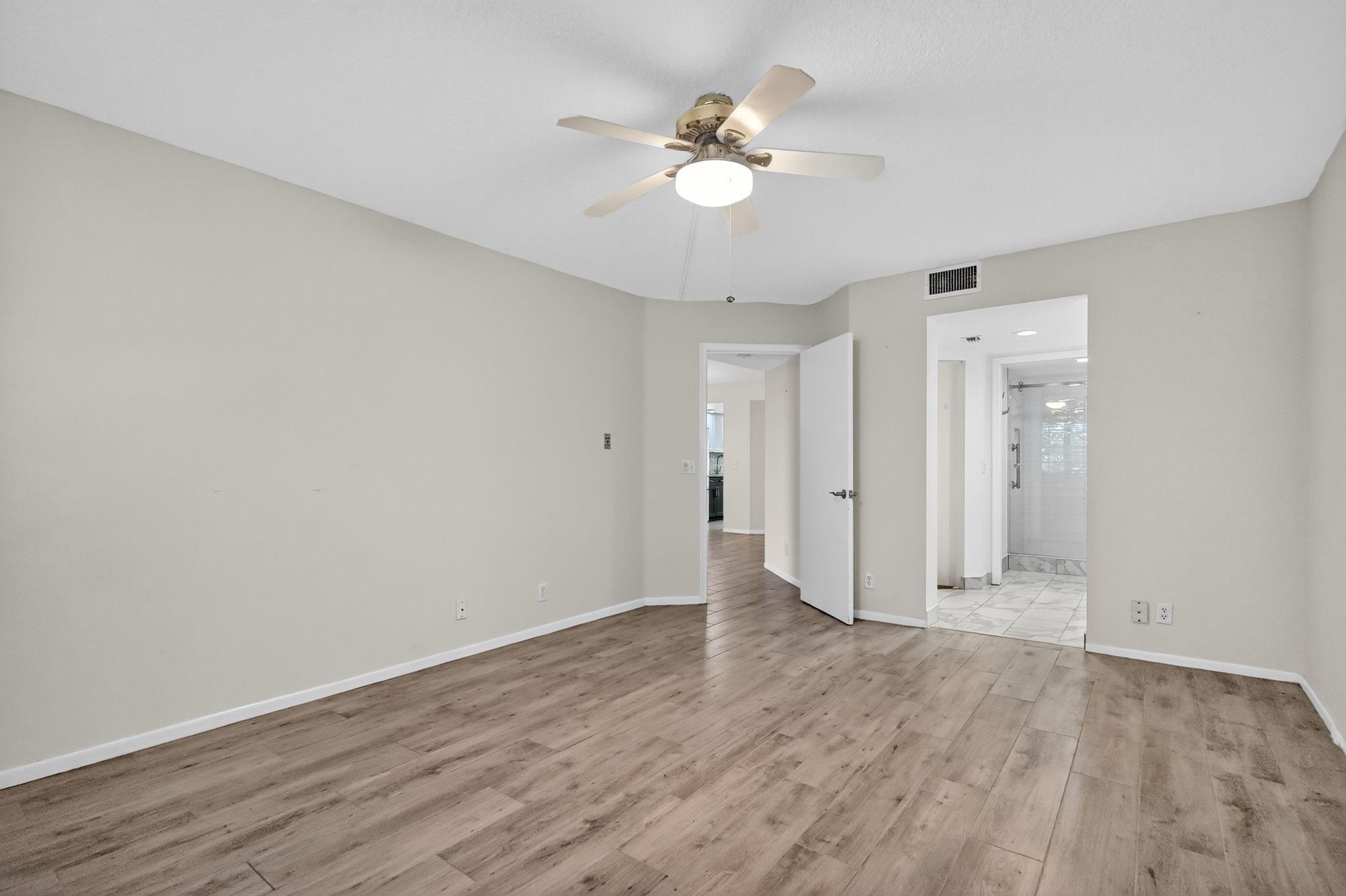 IVANHOE S - Residential