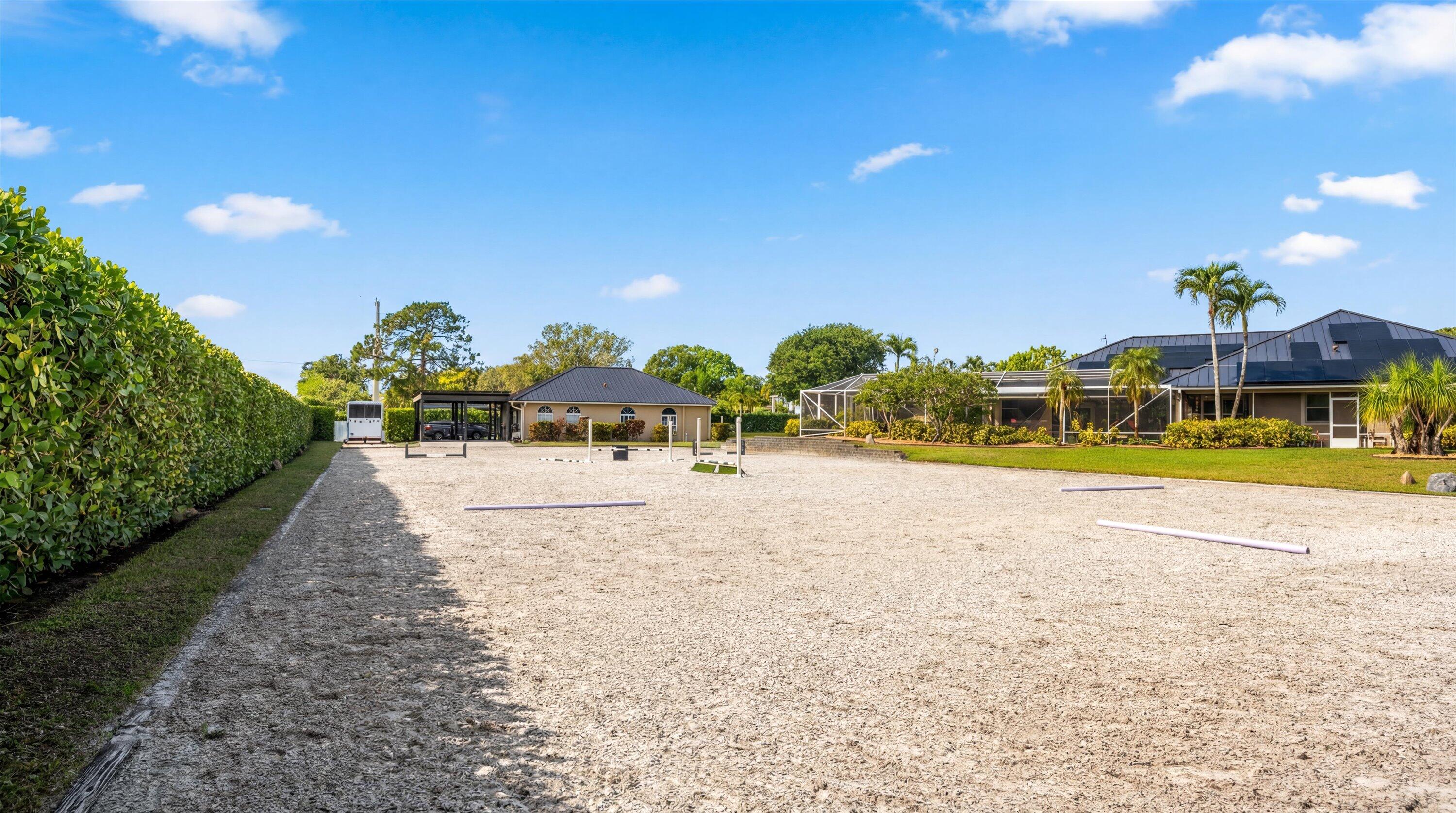 PADDOCK PARK 2 OF WELLINGTON - Residential