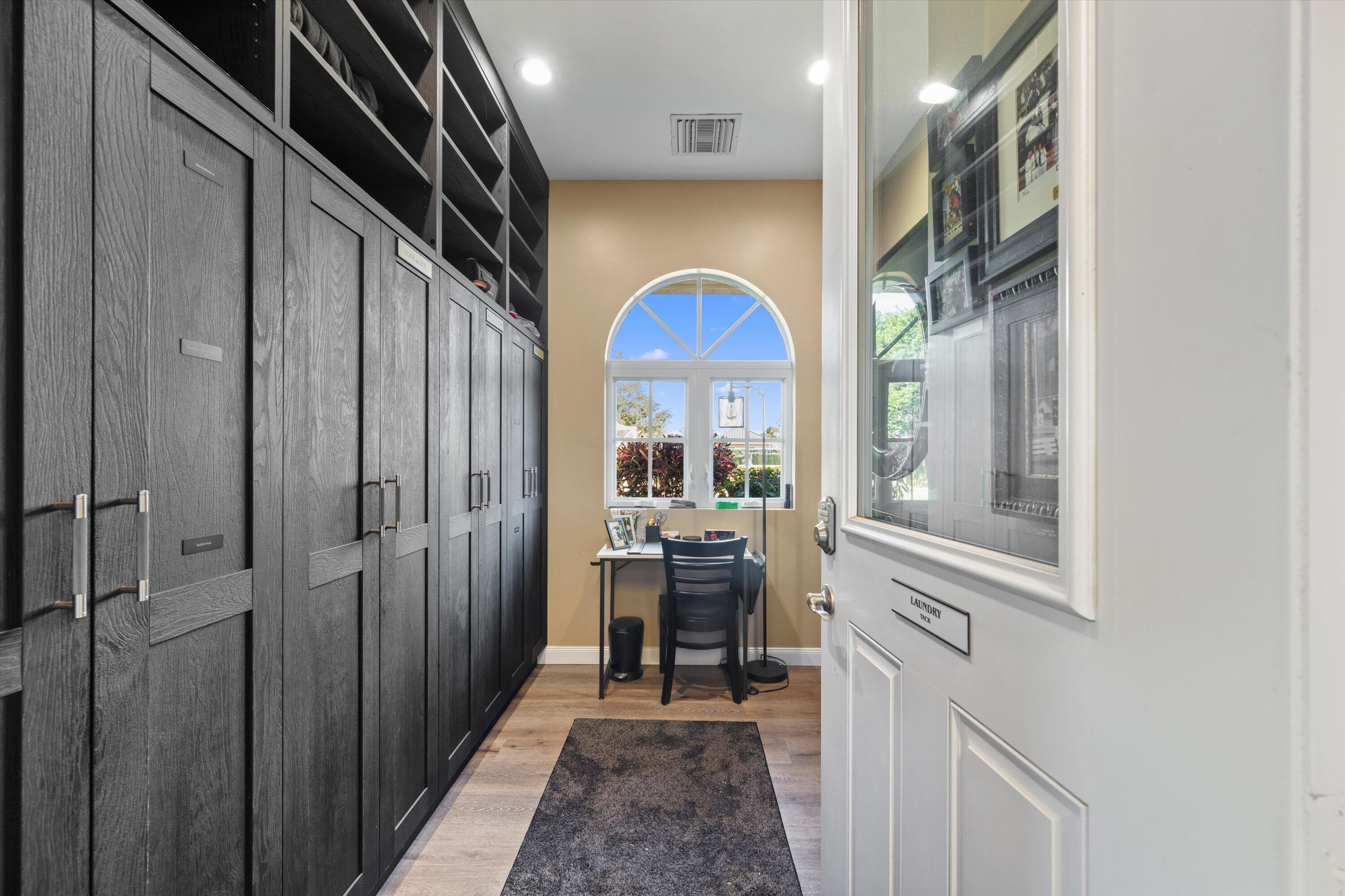 PADDOCK PARK 2 OF WELLINGTON - Residential