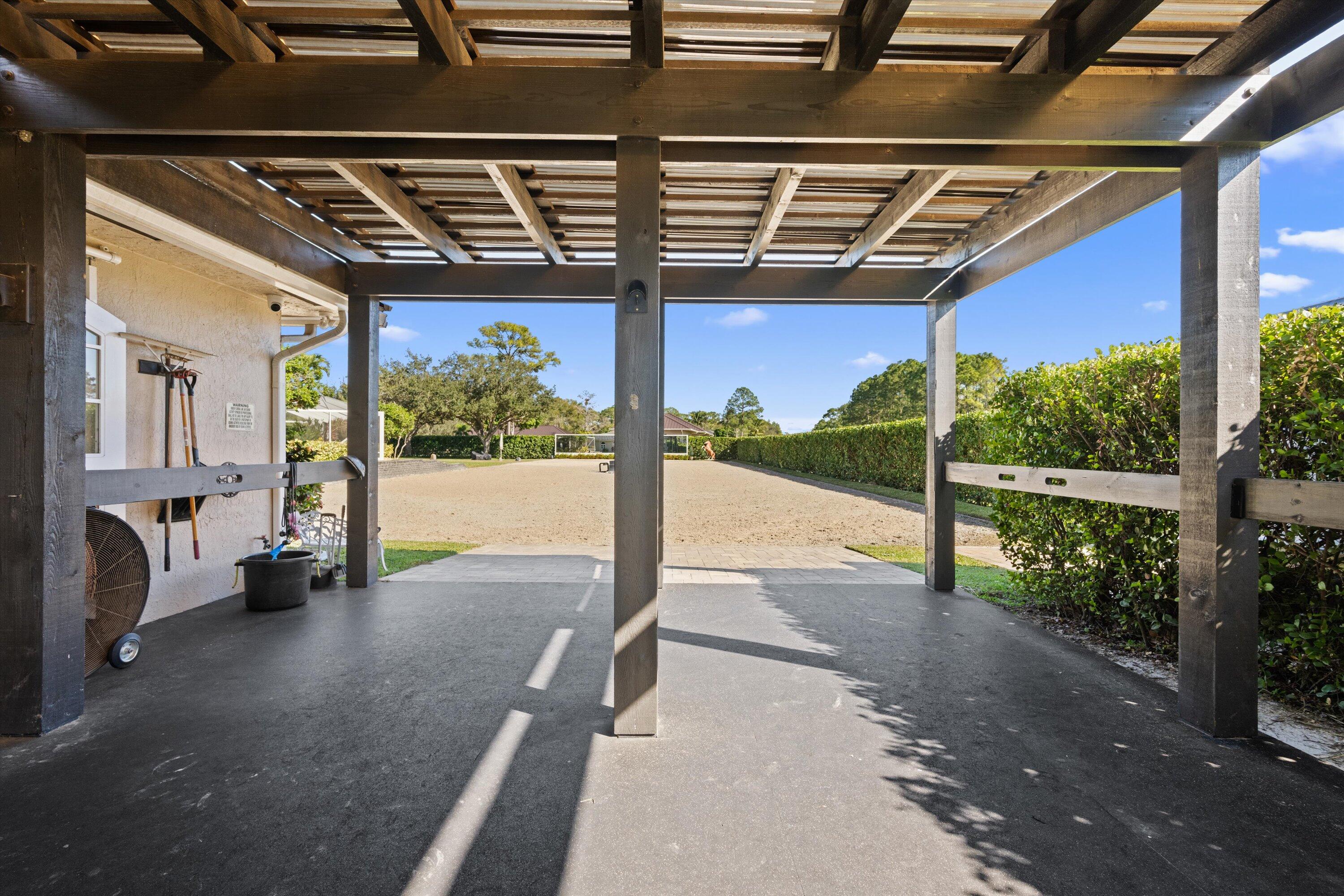 PADDOCK PARK 2 OF WELLINGTON - Residential