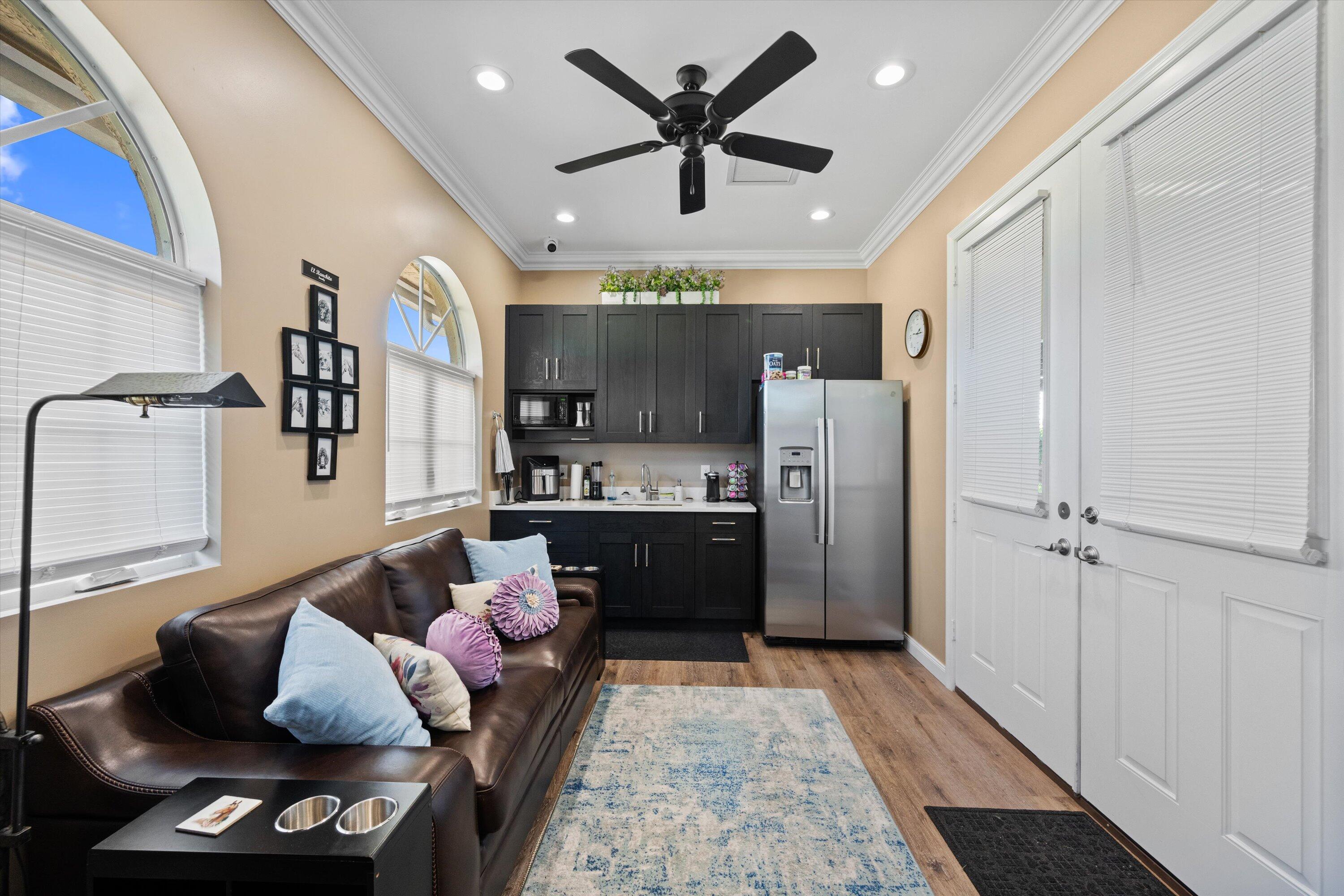 PADDOCK PARK 2 OF WELLINGTON - Residential