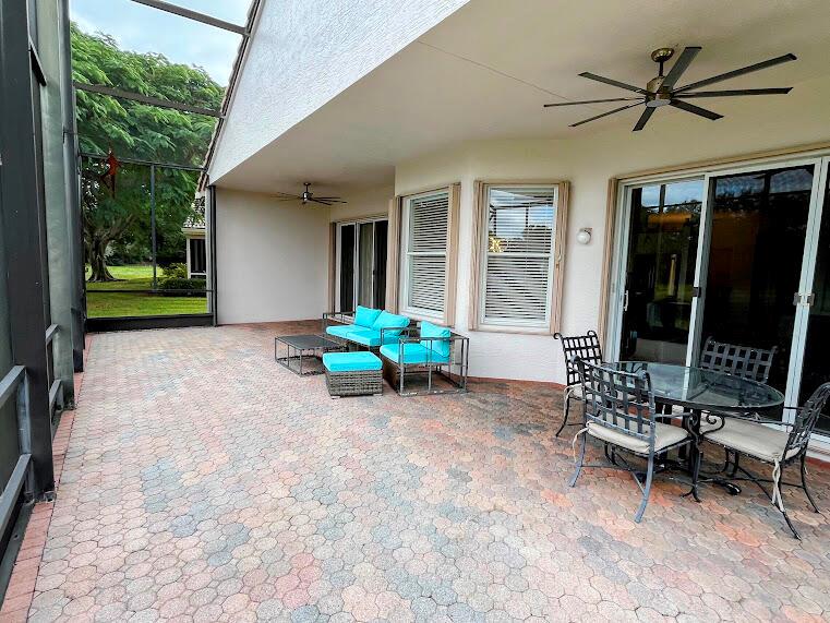 VALENCIA LAKES 3 - Residential Lease