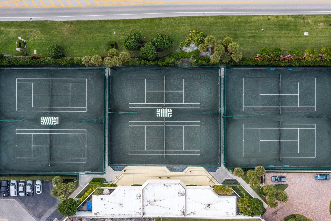 TWO THOUSAND CONDO - Residential