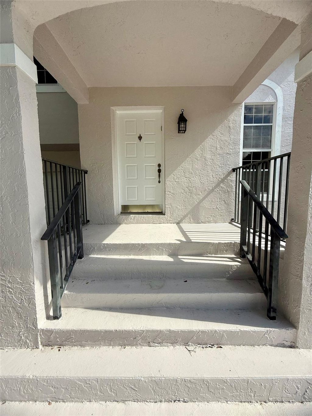 Photo of 9840 NW 9th Court, Plantation, FL 33324 (MLS # F10514557)