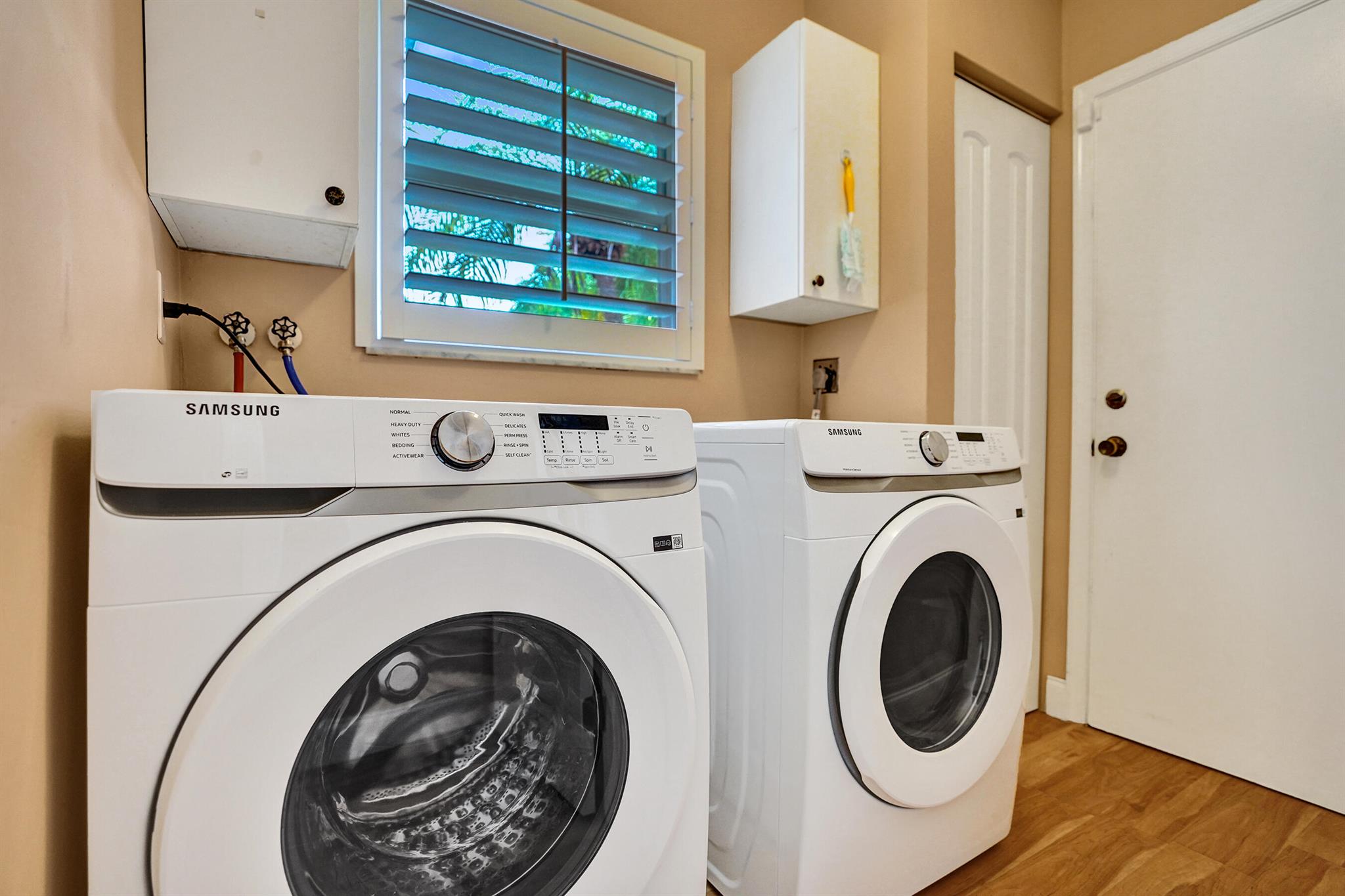 RAINBOW LAKES TR B PH 2 - Residential