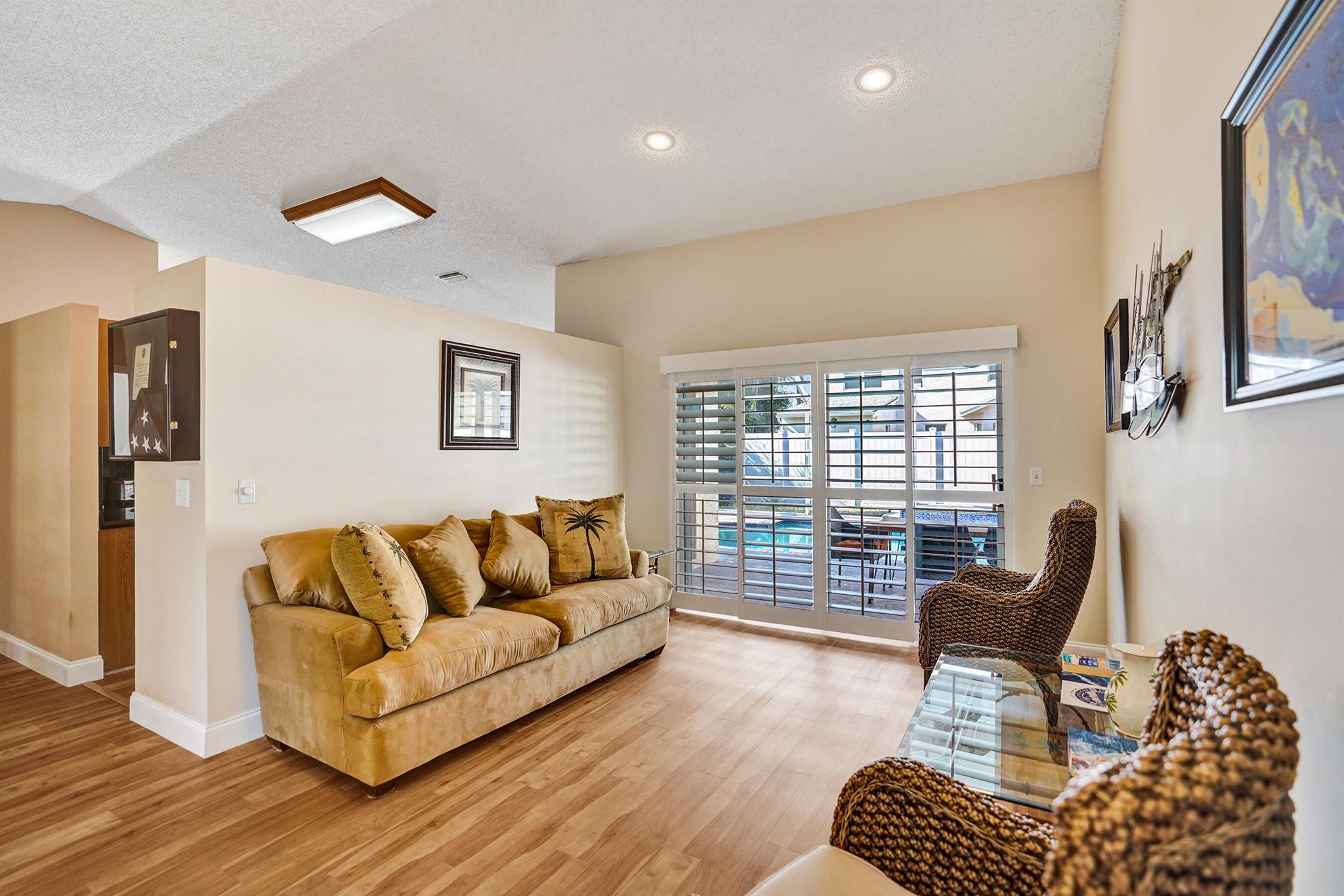 RAINBOW LAKES TR B PH 2 - Residential