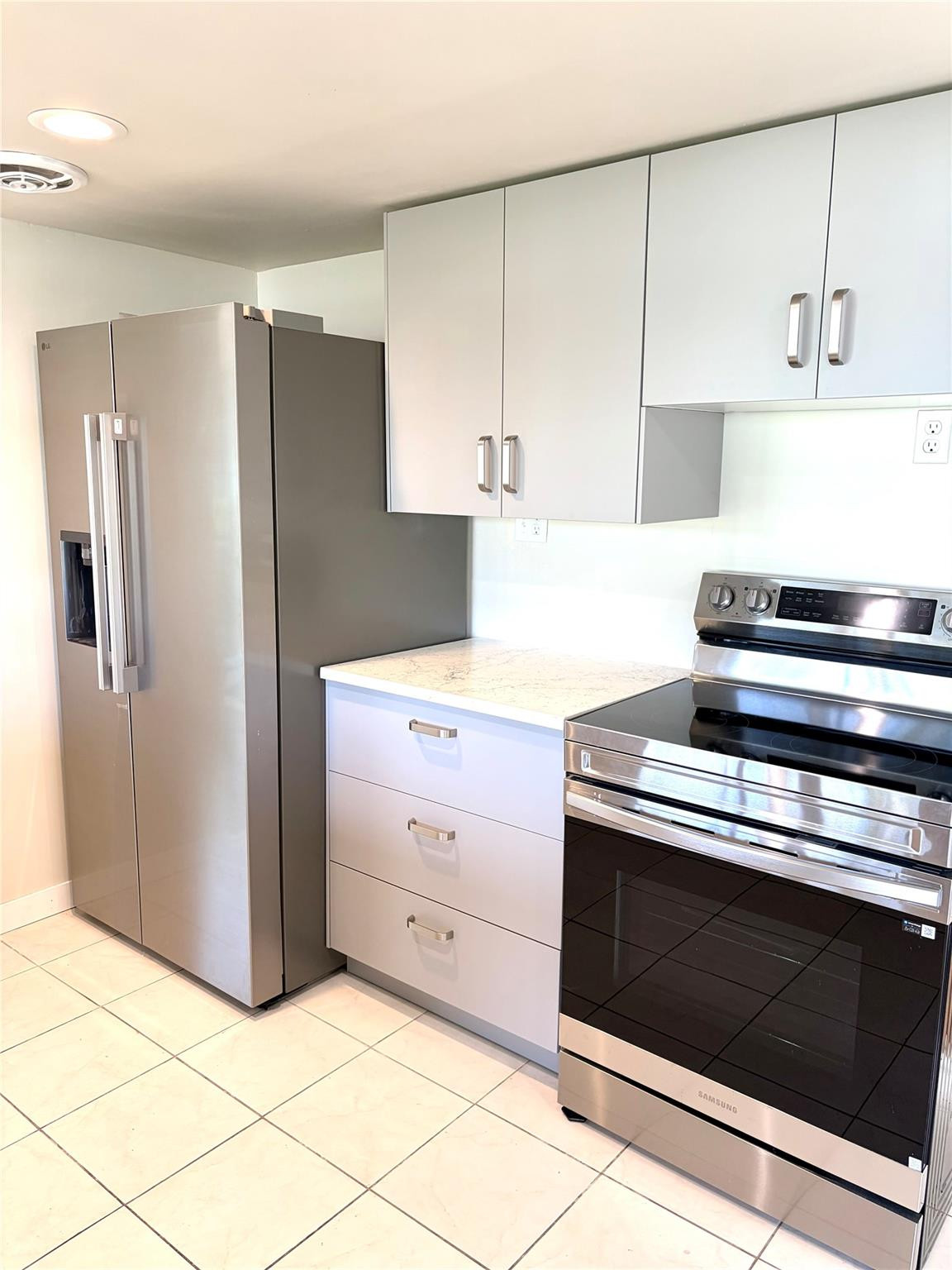 Paradise Gardens Sec 2 69 - Residential