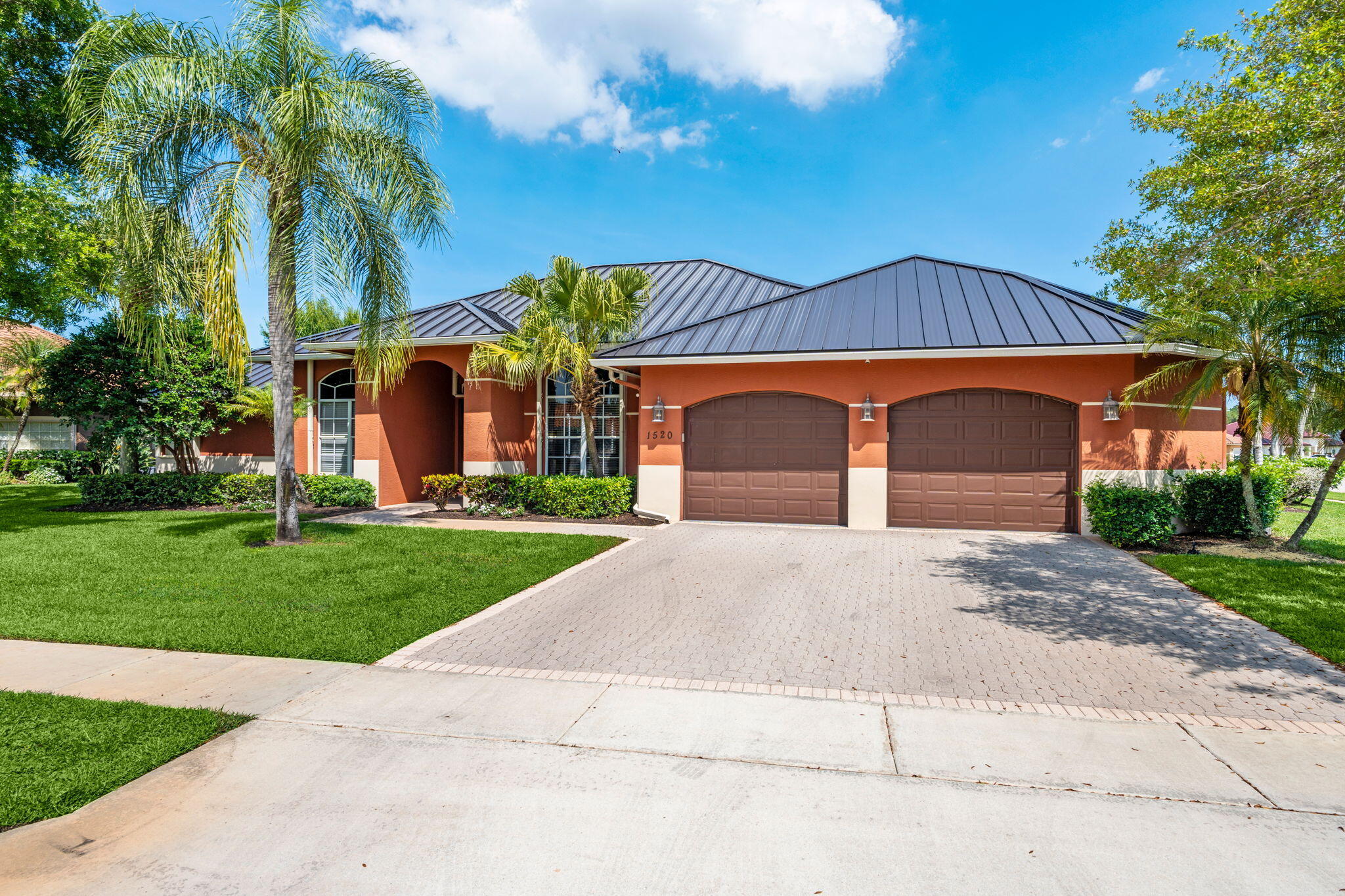 LAKEFIELD OF THE LANDINGS AT WELLINGTON 3A - Residential