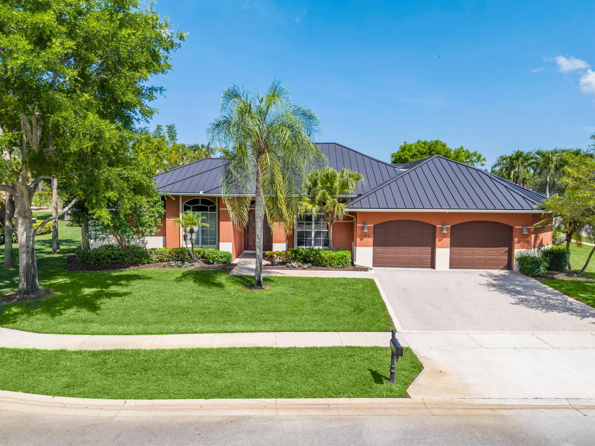 LAKEFIELD OF THE LANDINGS AT WELLINGTON 3A - Residential