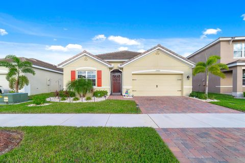 A home in Port St Lucie