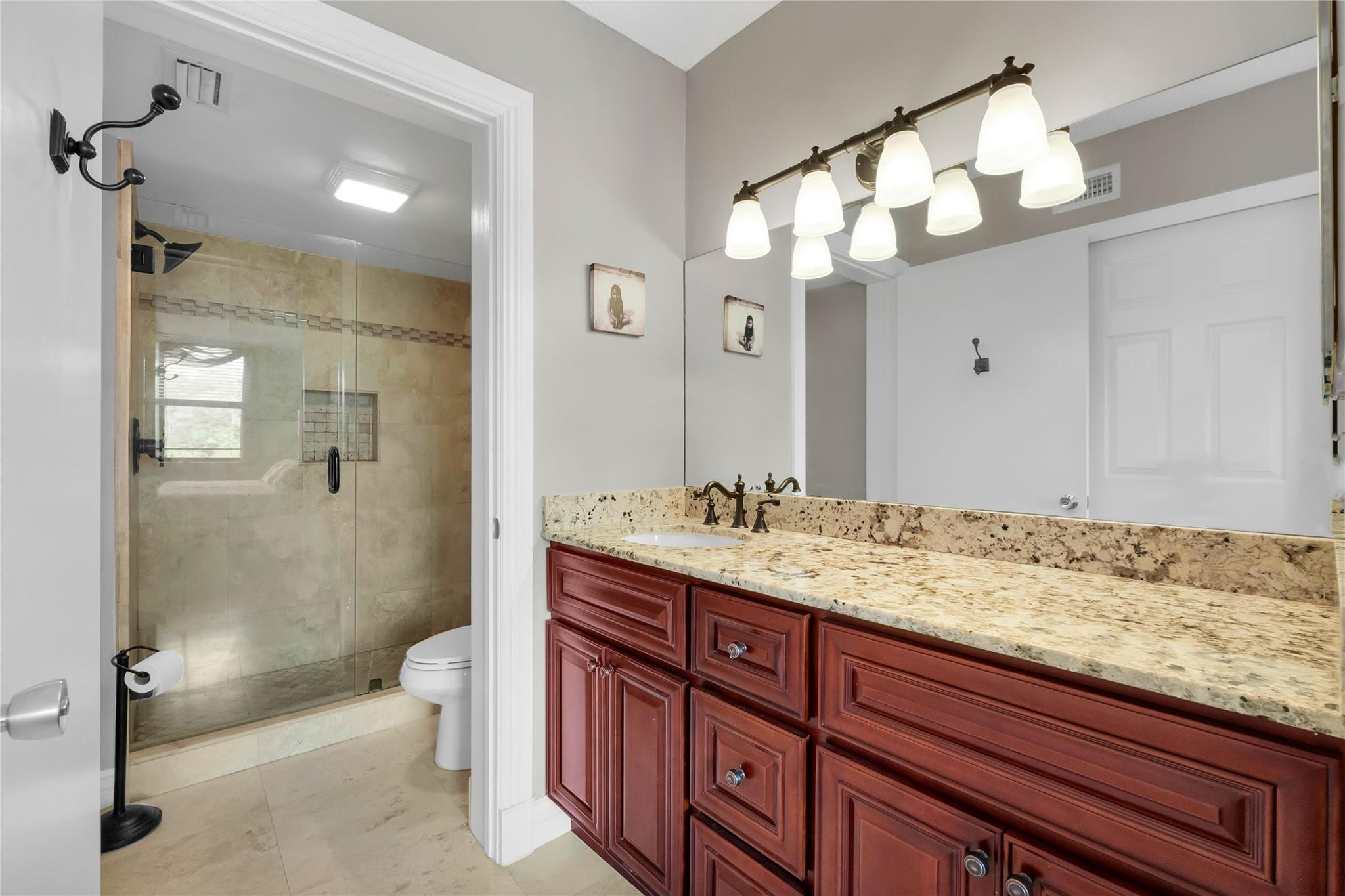 Applewood I - Residential