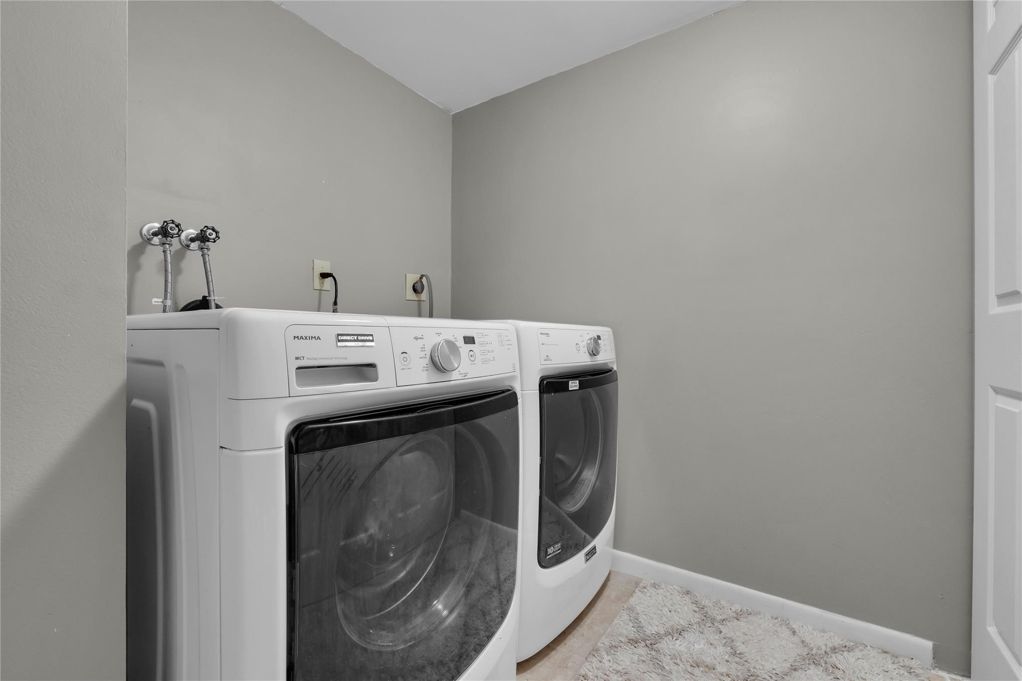 Applewood I - Residential