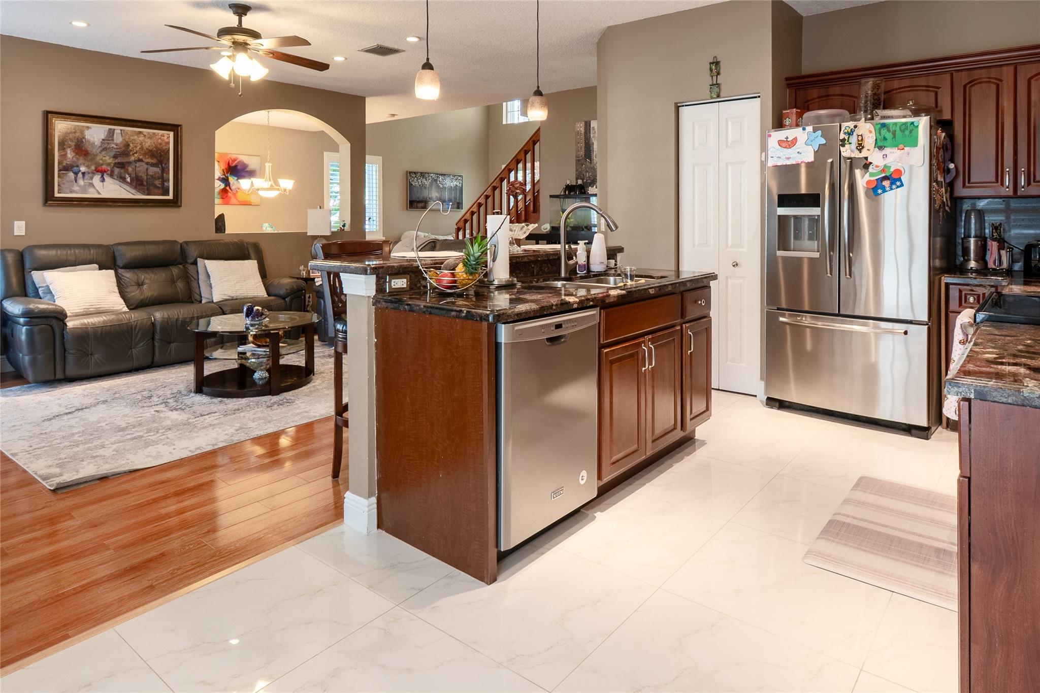 Regency Lakes At Coconut - Residential