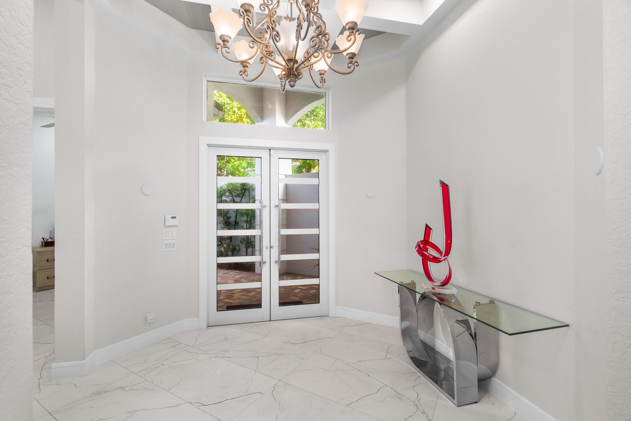 16112 Villa Vizcaya Place