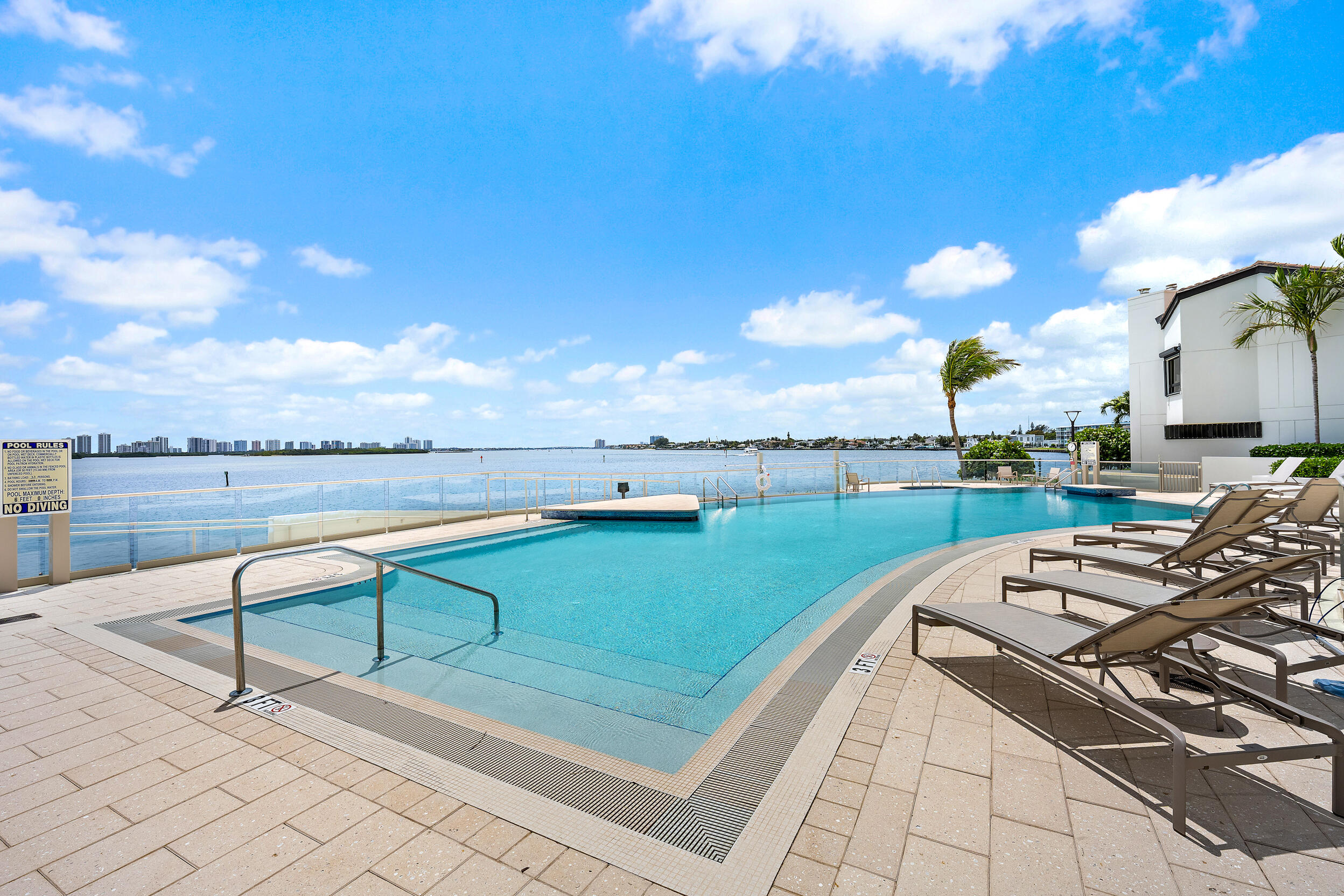 Old Port Cove - Lake Pointe Tower - Residential