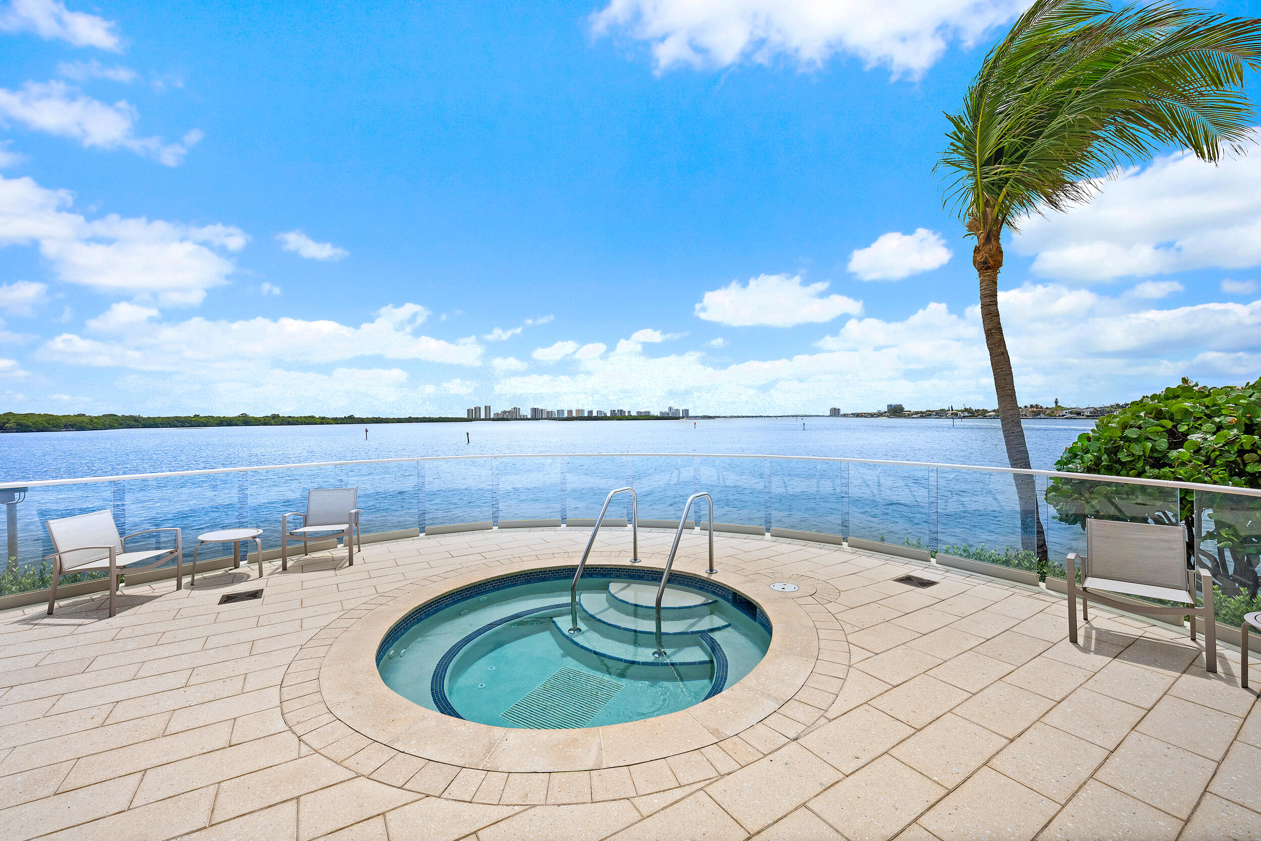 Old Port Cove - Lake Pointe Tower - Residential