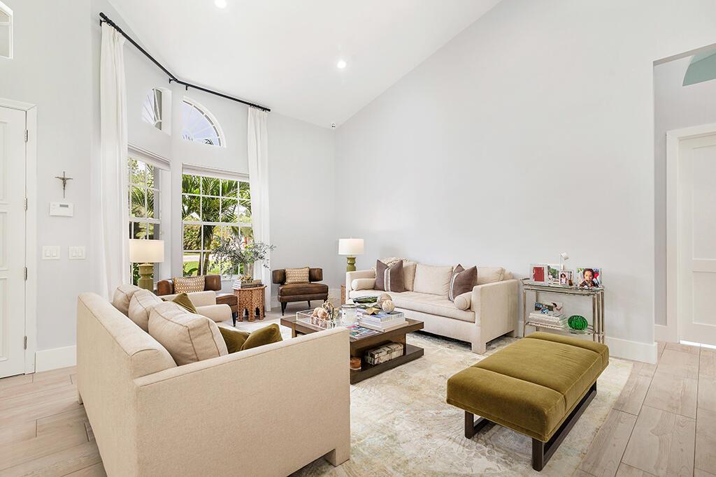 Palm Beach Country Estate - Residential Lease