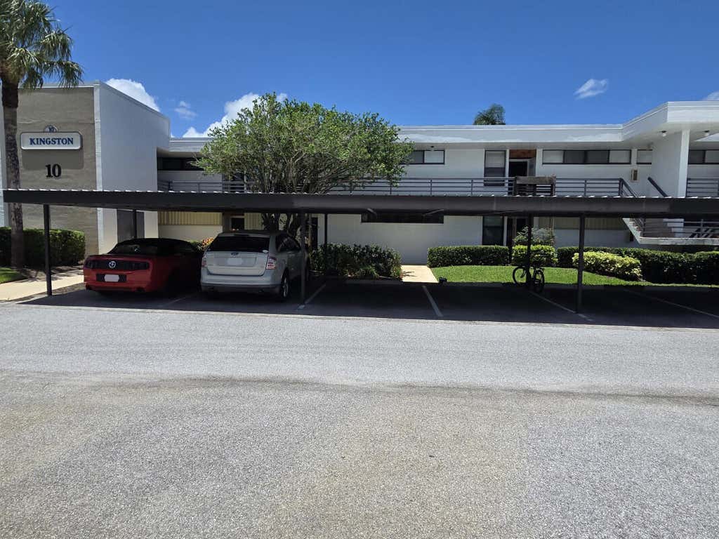 Photo of 1950 SW Palm City Road #10106, Stuart, FL 34994 (MLS # B26042160)