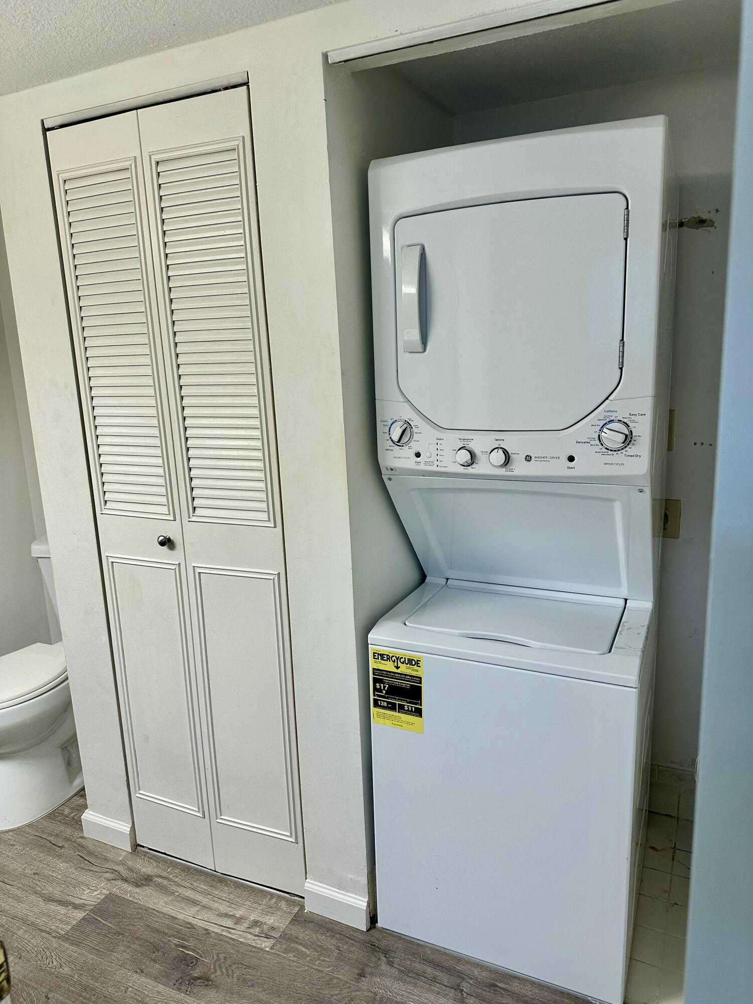 VILLAS AT MEADOW LAKES CONDO - Residential Lease