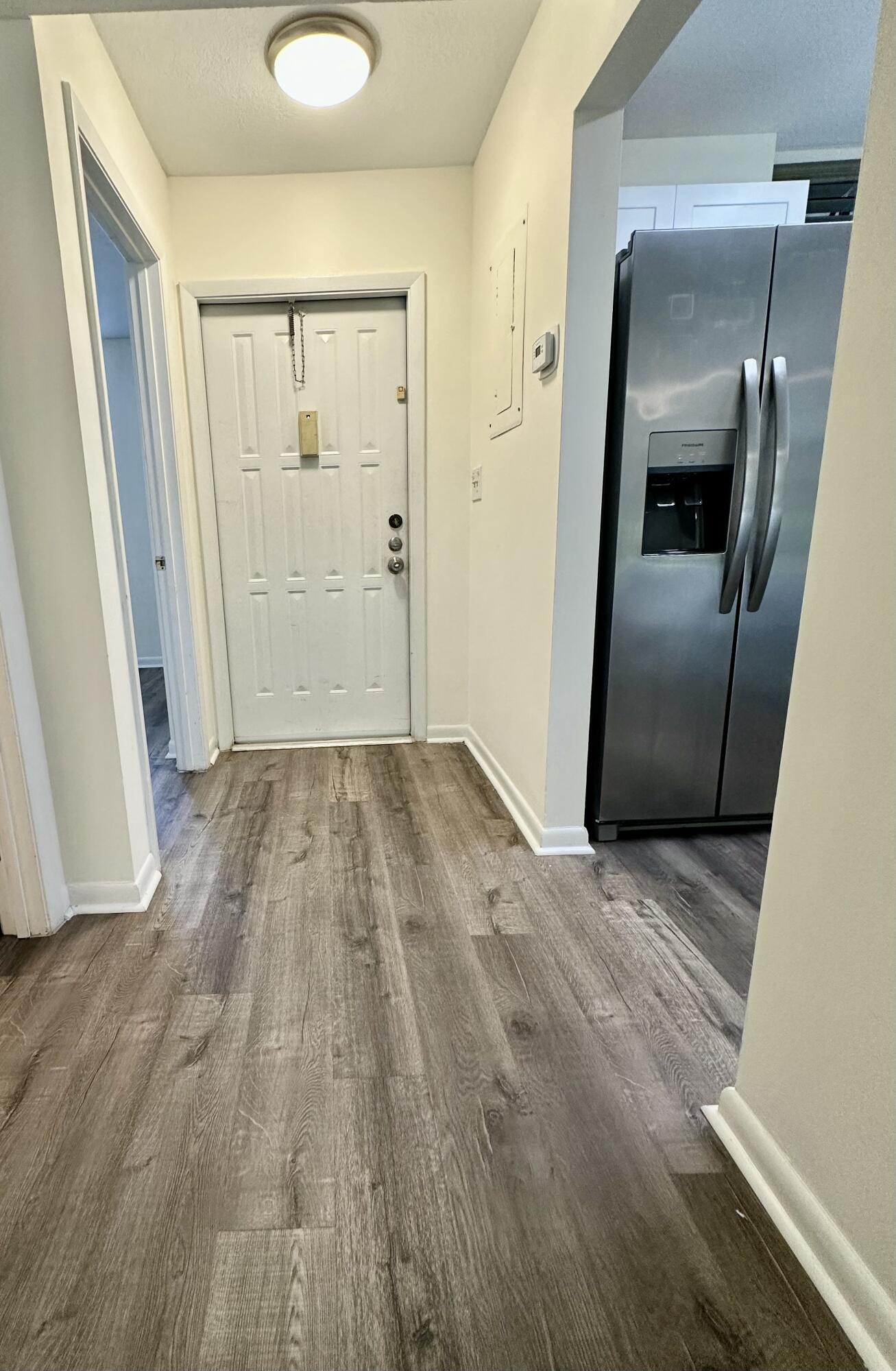 VILLAS AT MEADOW LAKES CONDO - Residential Lease